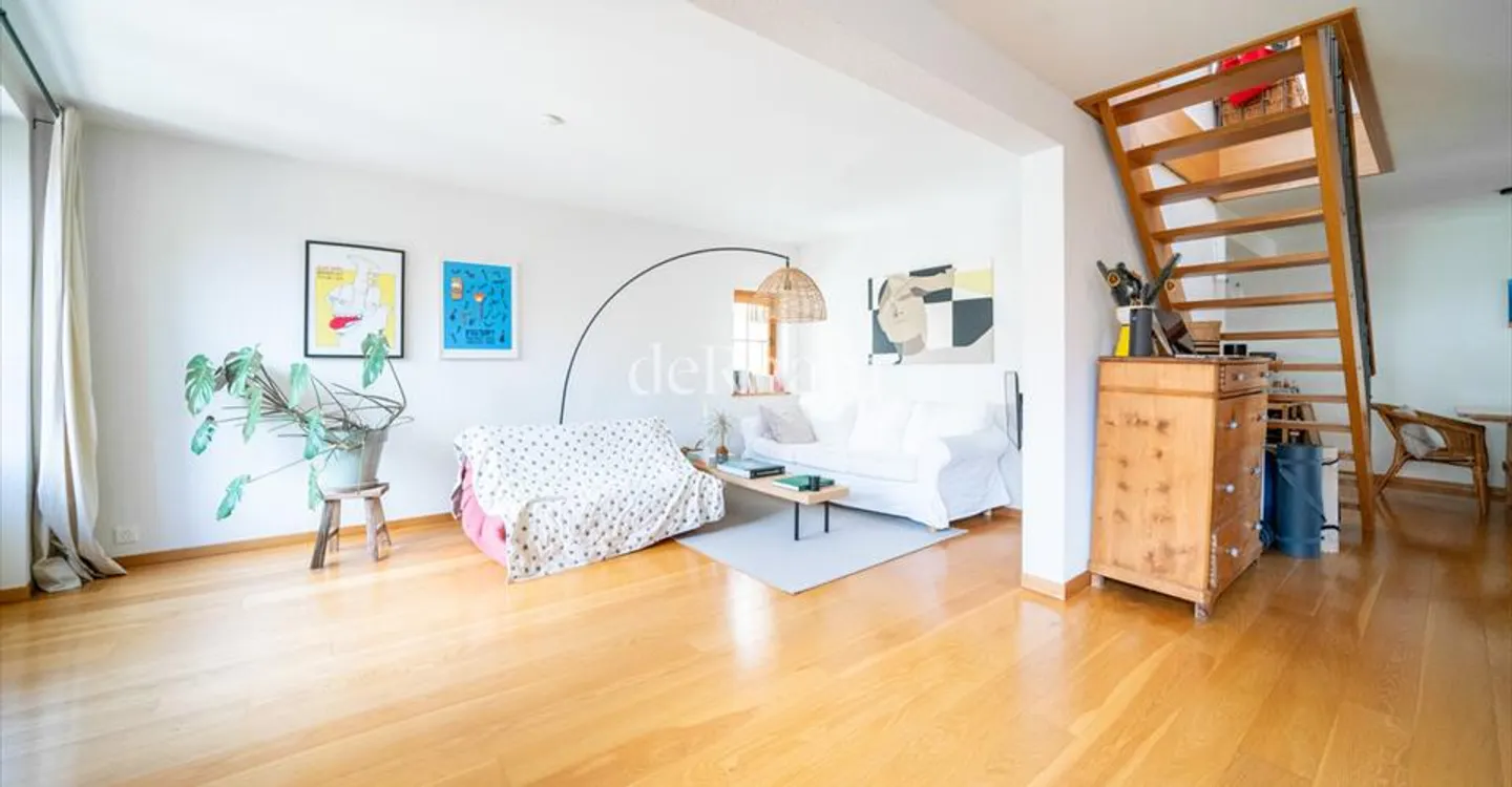 Village house distributed in duplex - Photo 5 of 11