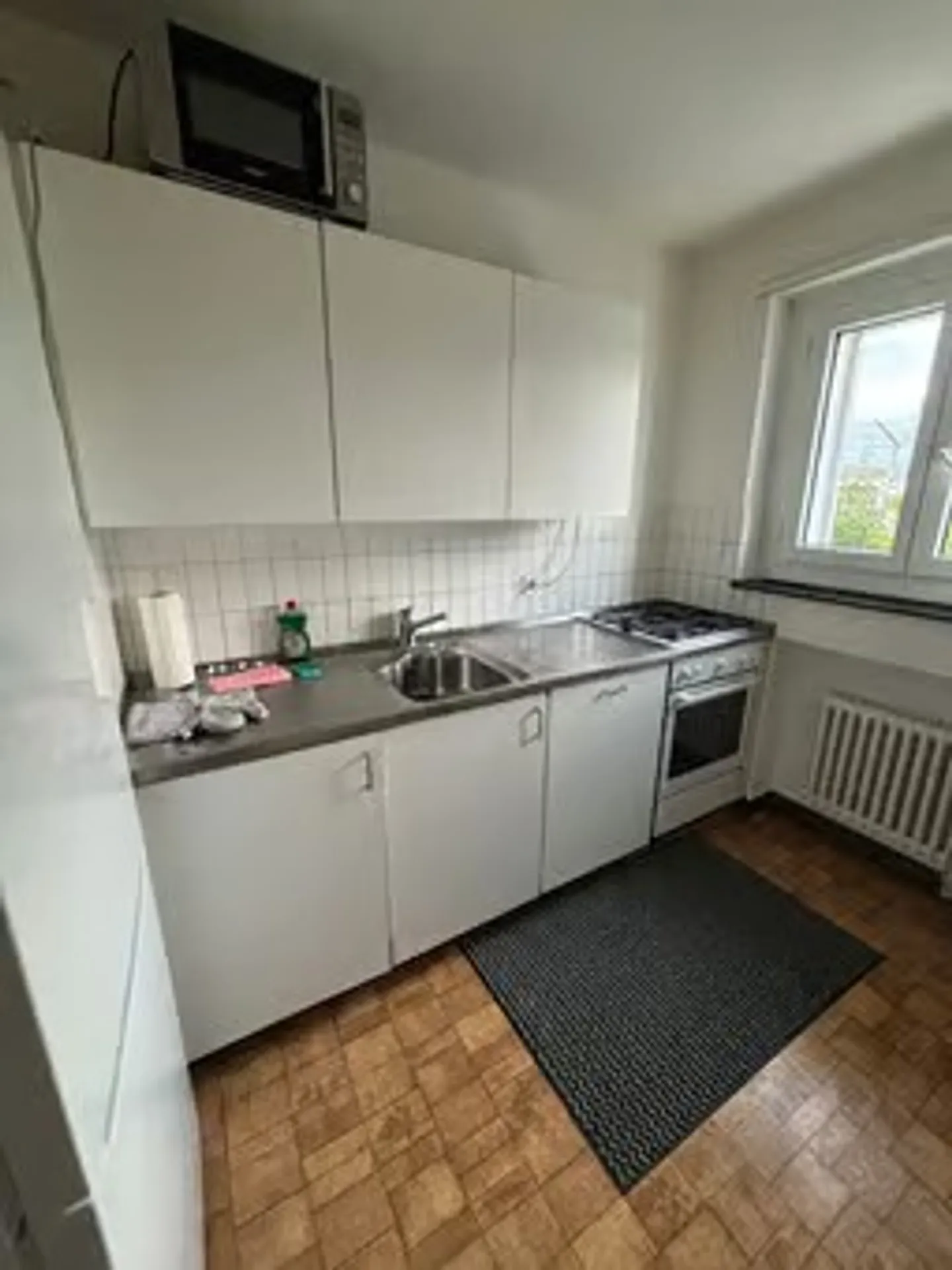 ✨ Appartement 2,5 pièces entièrement meublé dans le calme de Dübendorf - Photo 10 sur 13