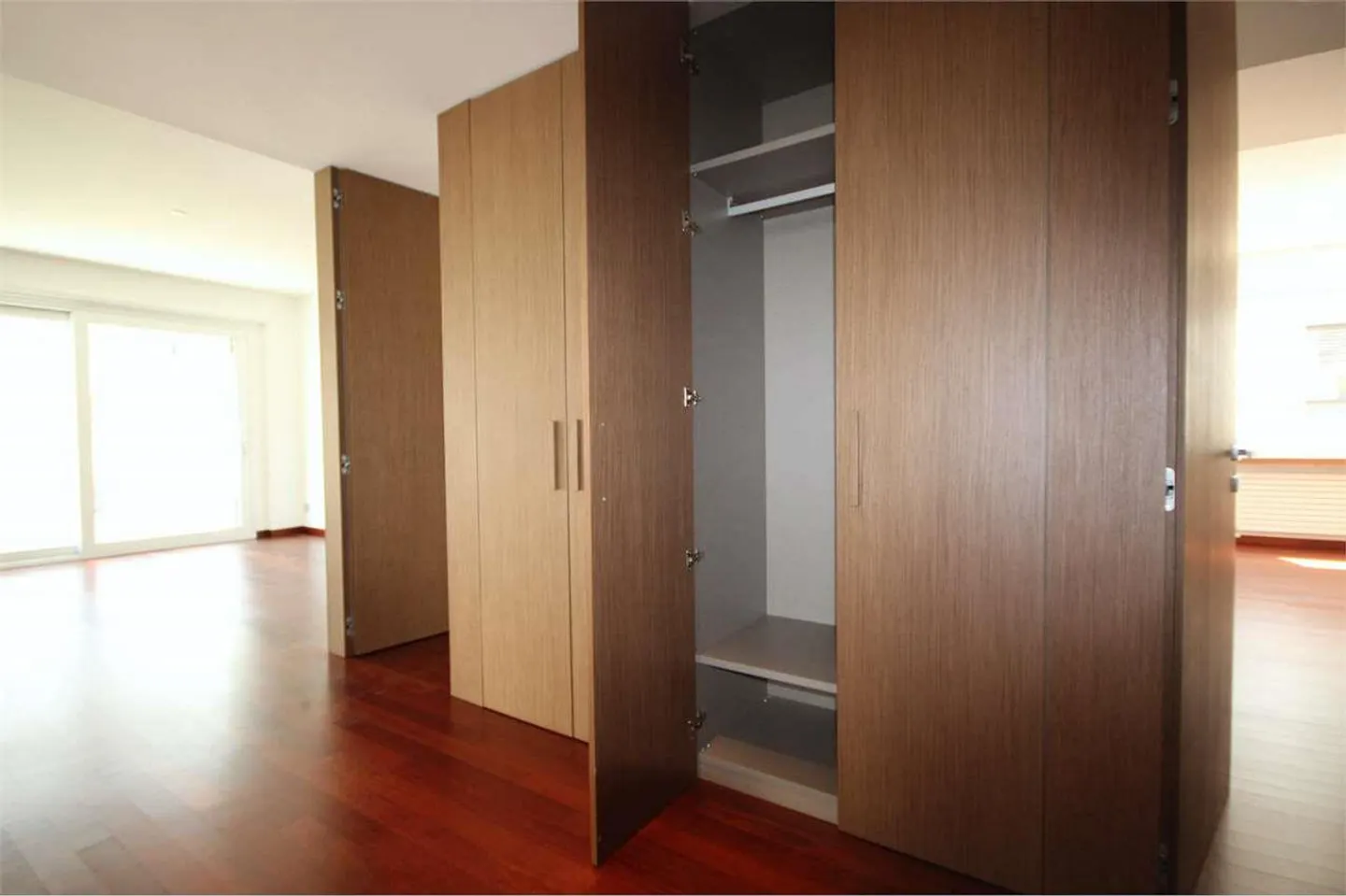 Lugano: elegant and modern 4.5-room apartment in the center - Photo 11 of 12