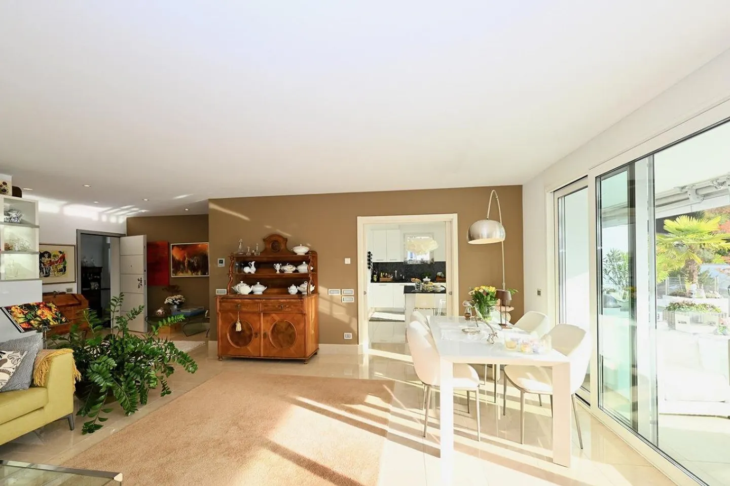 Penthouse Esclusivo con Terrazza - Foto 7 di 17