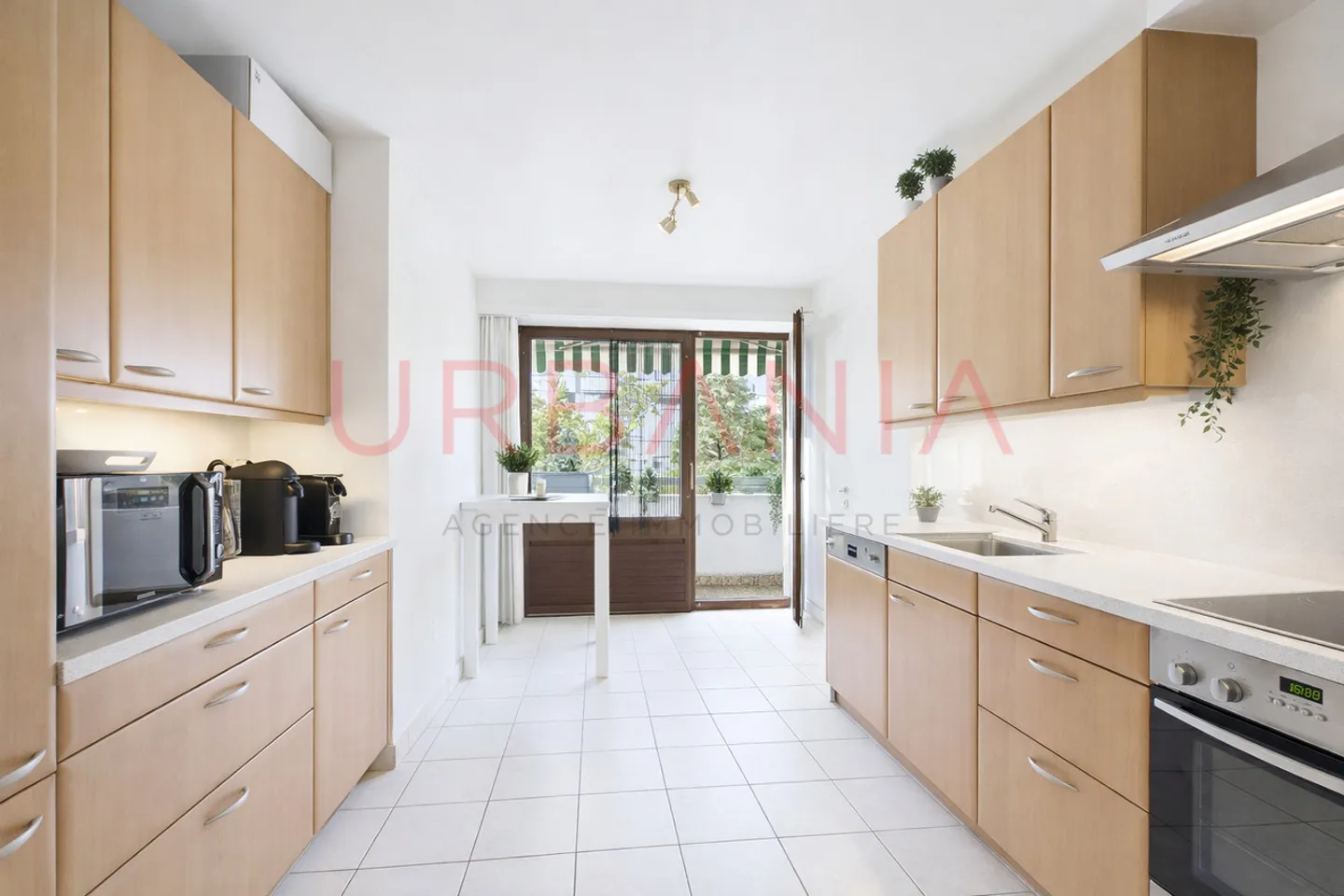 Appartement élégant à Florissant - Photo 2 sur 9