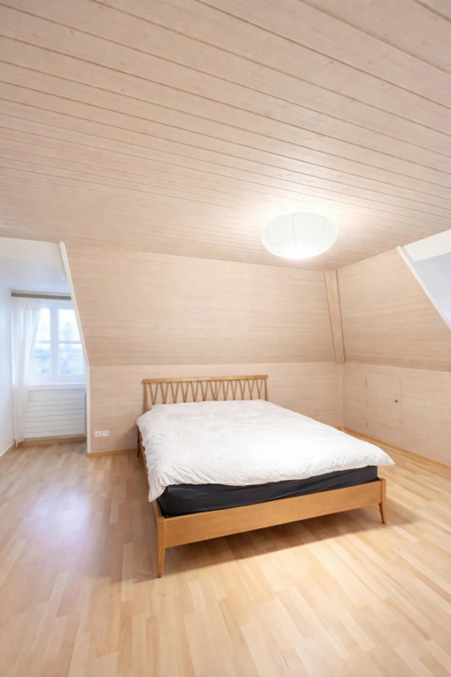 Appartamento mansardato accogliente vicino al centro città - Foto 5 di 10