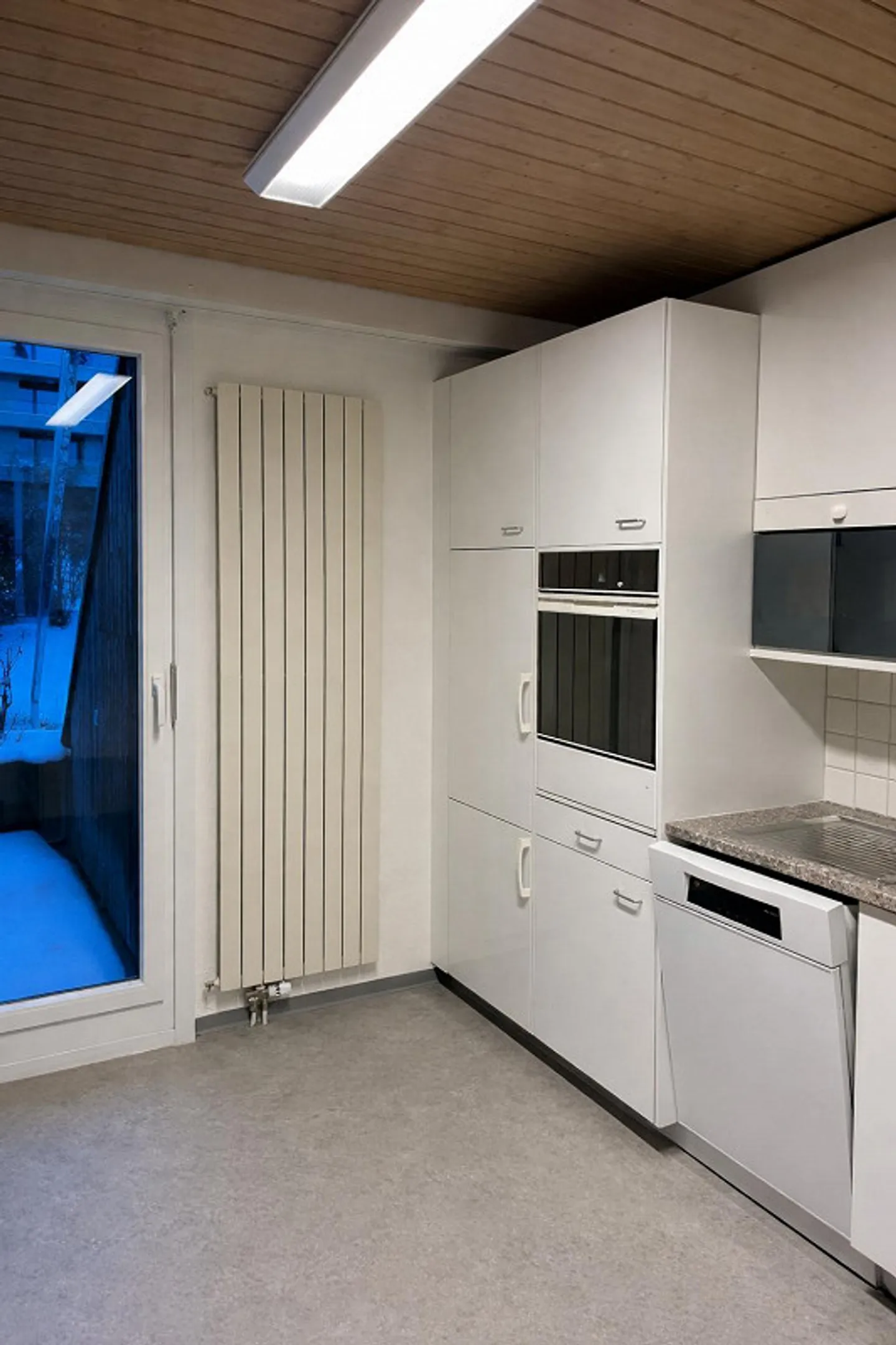 Appartamento mansardato accogliente vicino al centro città - Foto 7 di 10