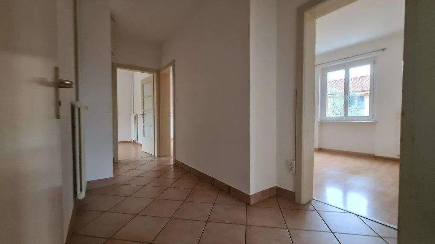 Appartamento 4.5 locali soleggiato - Foto 8 di 13