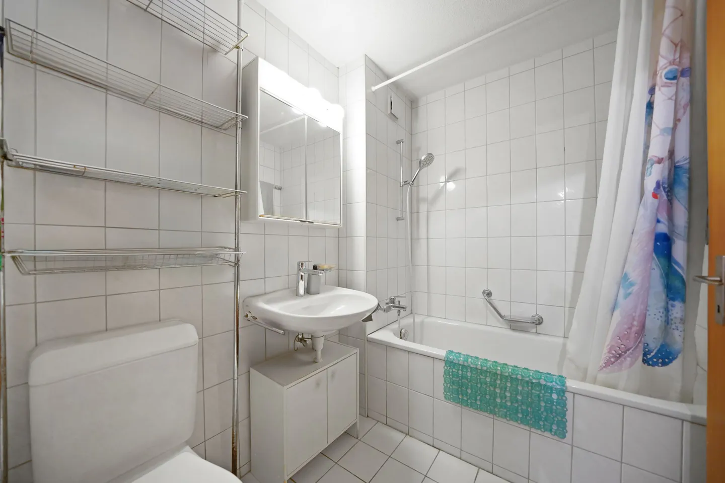 Luminoso appartamento di 2,5 stanze con balcone e vista mozzafiato - Foto 7 di 13