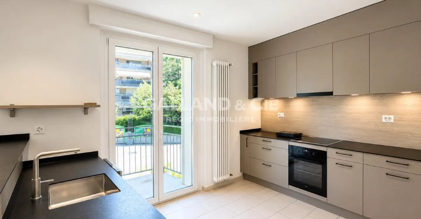 Appartement Attique Rénové à Pully - Photo 3 sur 5