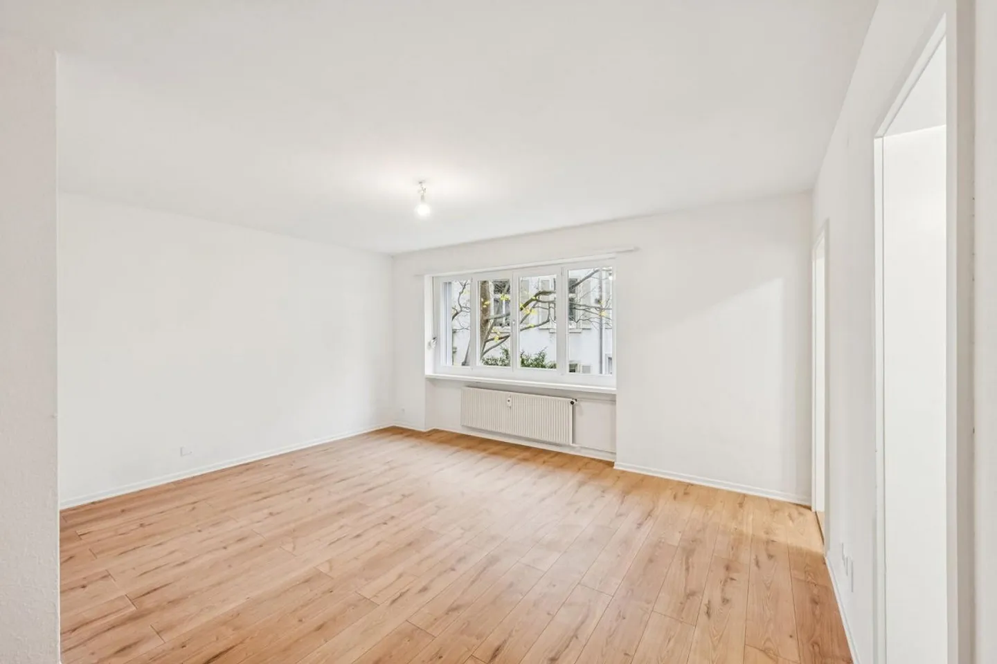 Renovated, modern apartments for rent! - Photo 6 of 13