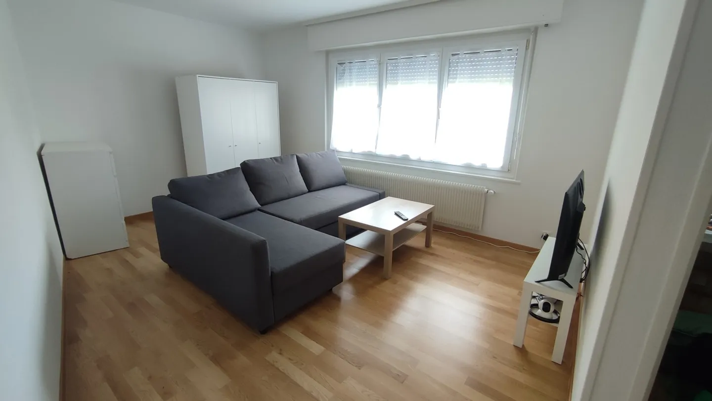 Nice studio in a quiet neighborhood - Photo 1 of 5