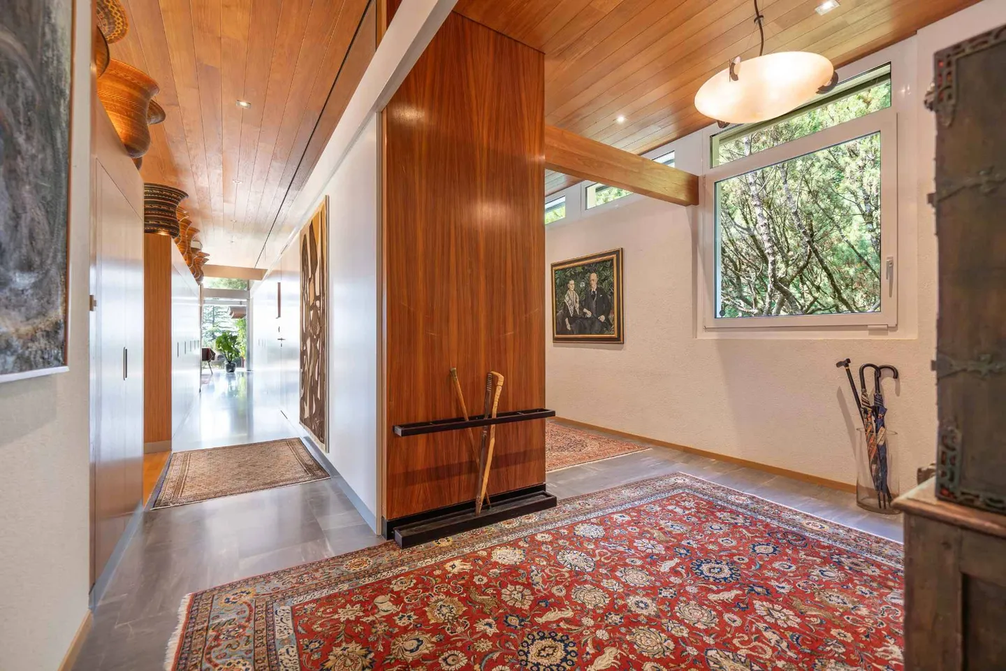 Wunderschönes 7,5-Zimmer-Objekt mit Pool - Entwicklungspotenzial - Foto 5 von 13