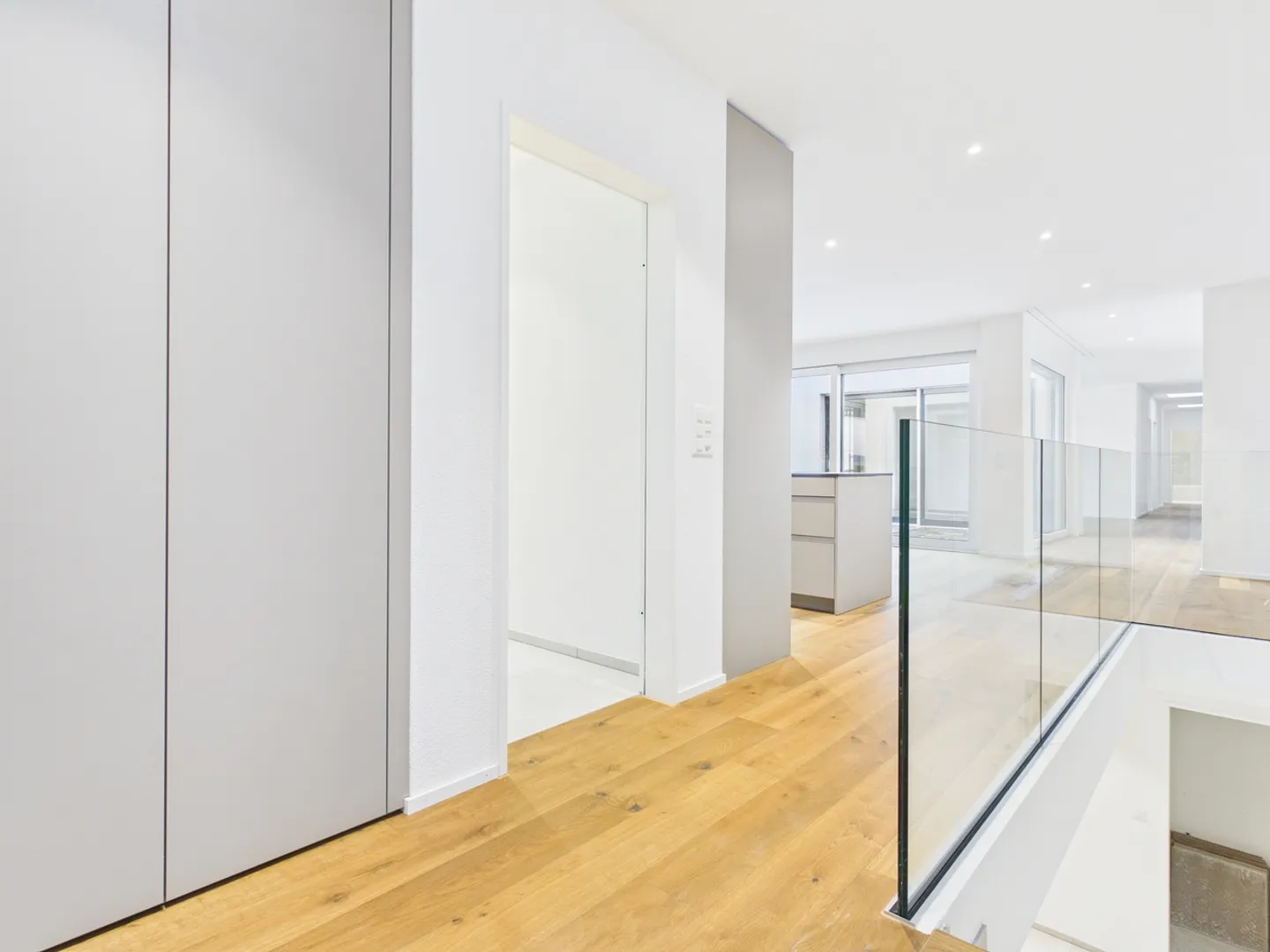 First occupancy 4.5-room terraced house in a quiet location Hilfikon - Photo 3 of 18
