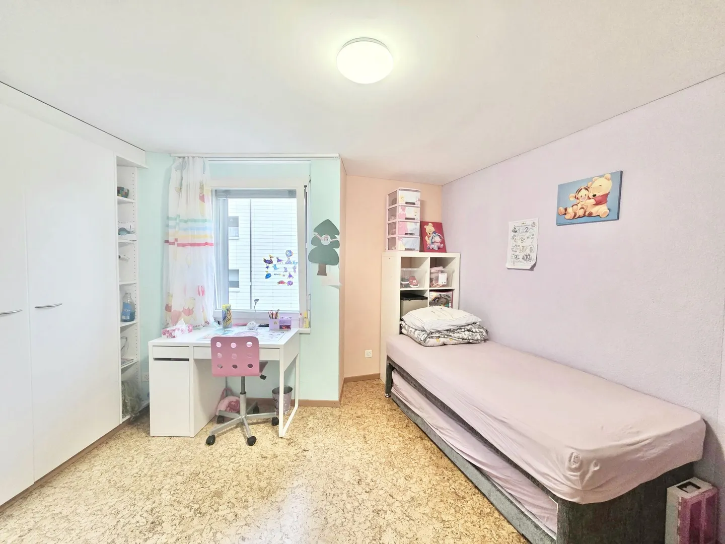 À louer : spacieux appartement de 5,5 pièces avec jardin d'hiver et garage - Photo 9 sur 15