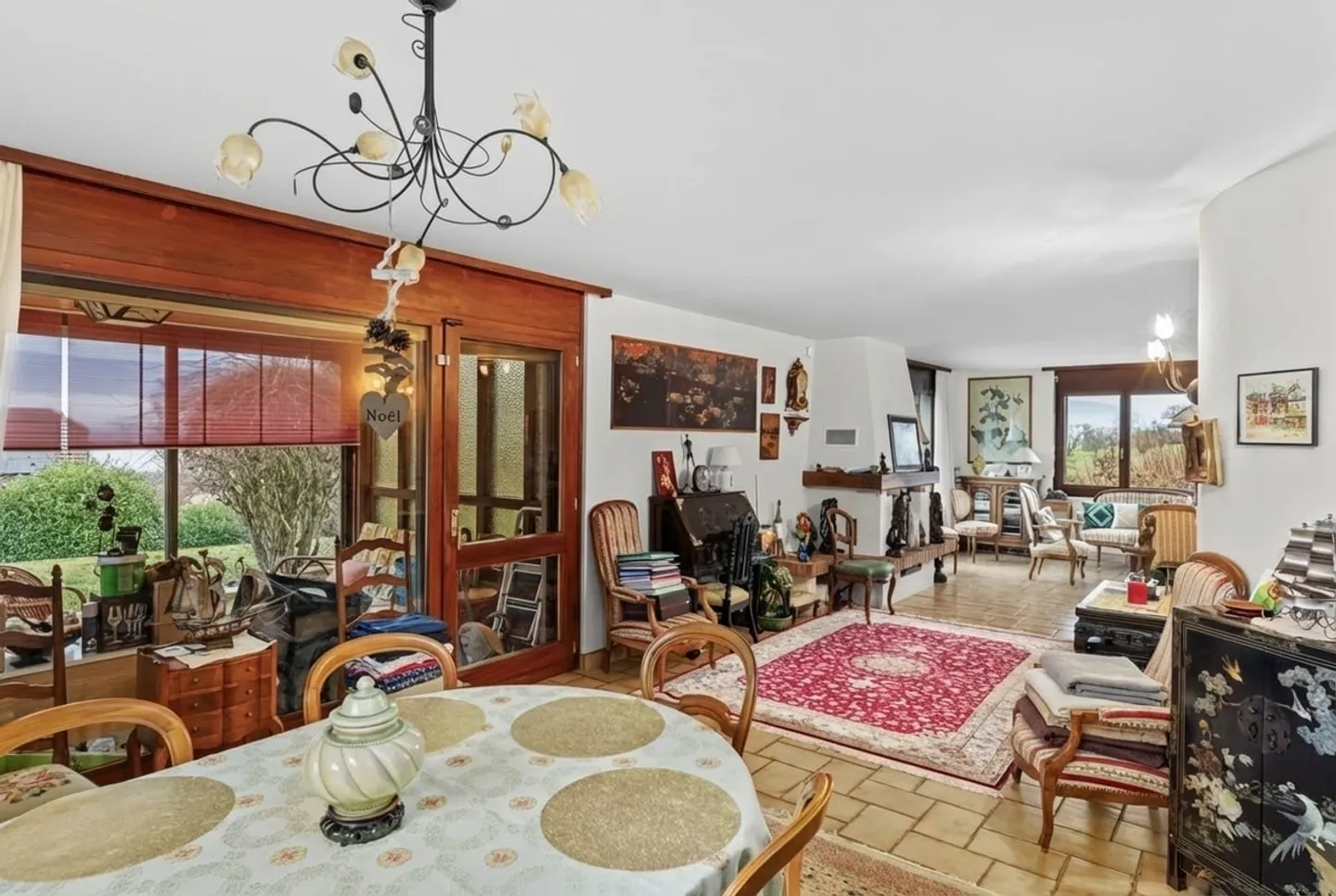 Herzliche Villa - Cheseaux-Noréaz - Foto 6 von 17