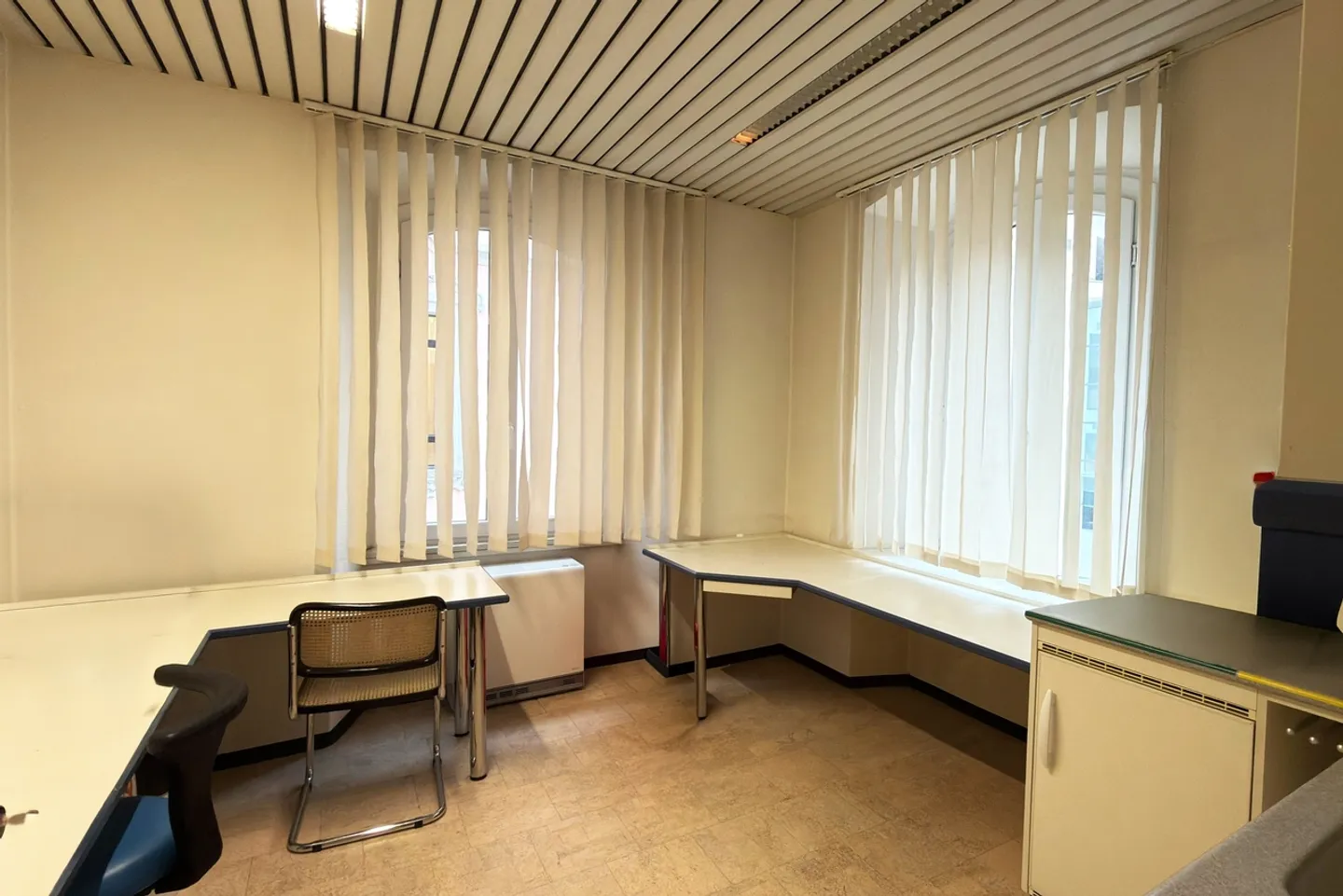 Spazio ufficio in affitto - Foto 6 di 11