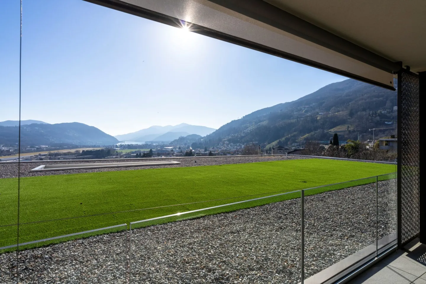 Appartamento in Vendita nella Residenza Querciabella a Bioggio con Vista Lago - Foto 1 di 10