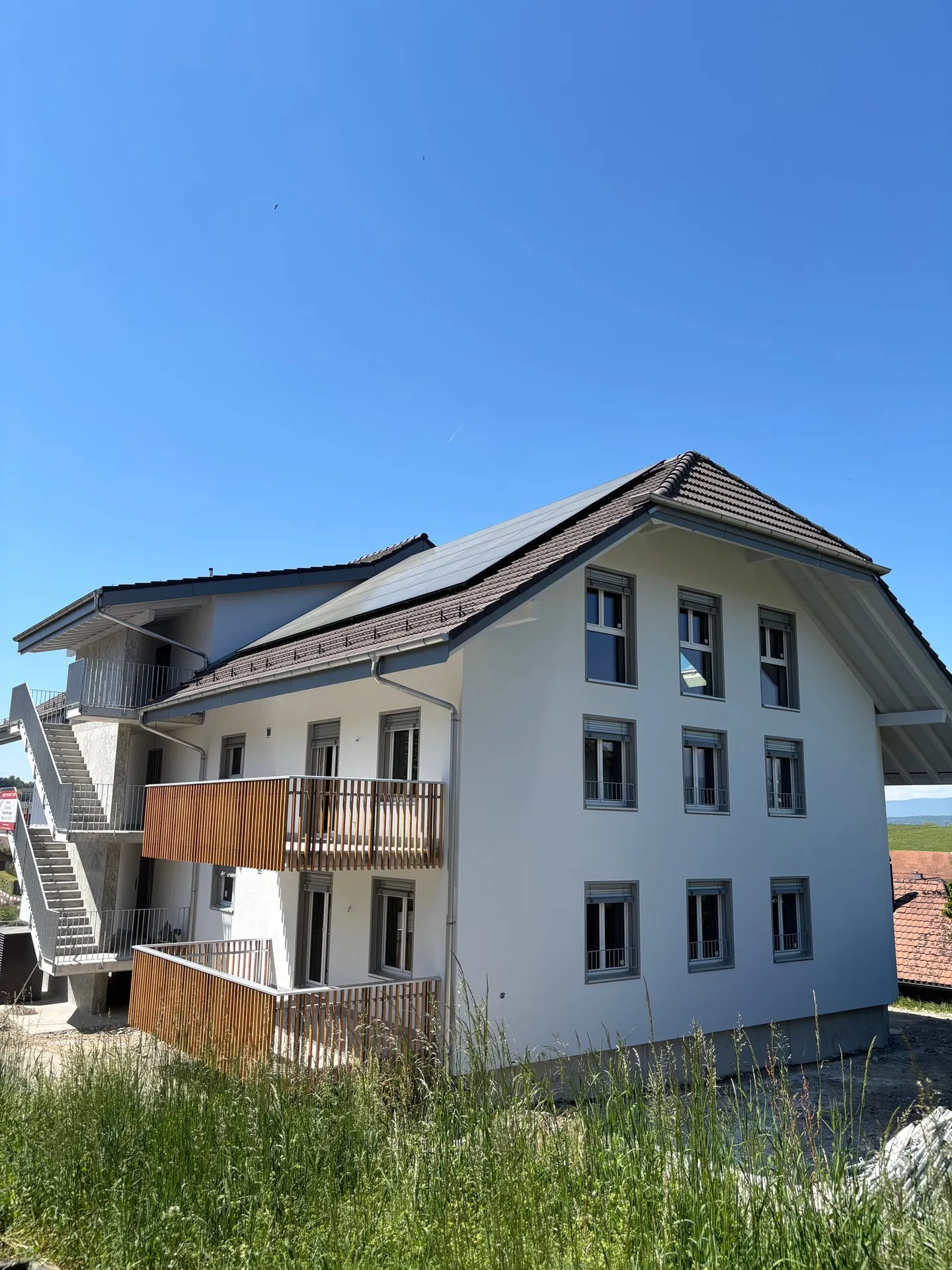 Modernes 2.5-Zimmer-Apartment in Kallnach - Foto 1 von 8
