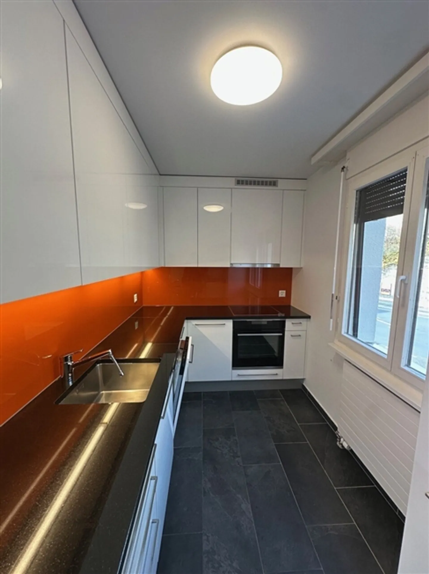 Appartement de 3 pièces au 1er étage - Photo 5 sur 8