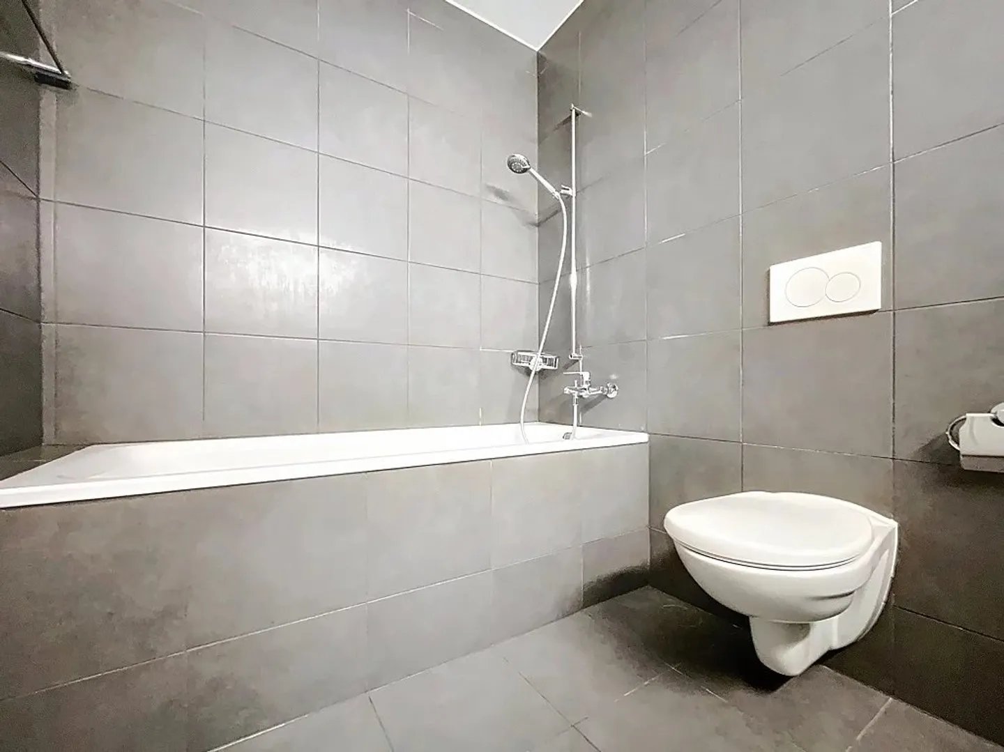 Appartement 4.5 pièces - Photo 5 sur 8