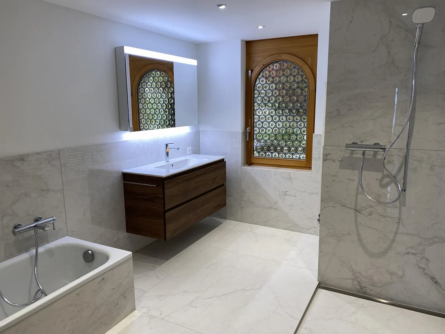Appartement exclusif de 4 pièces avec vue imprenable - Photo 7 sur 13