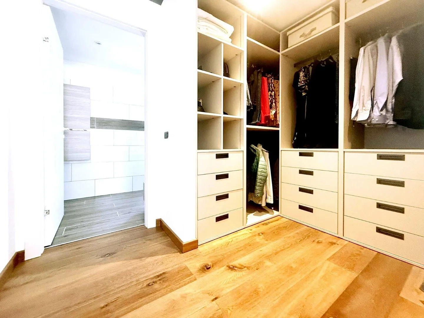Modern Design Villa in a Quiet Location - Photo 8 of 9