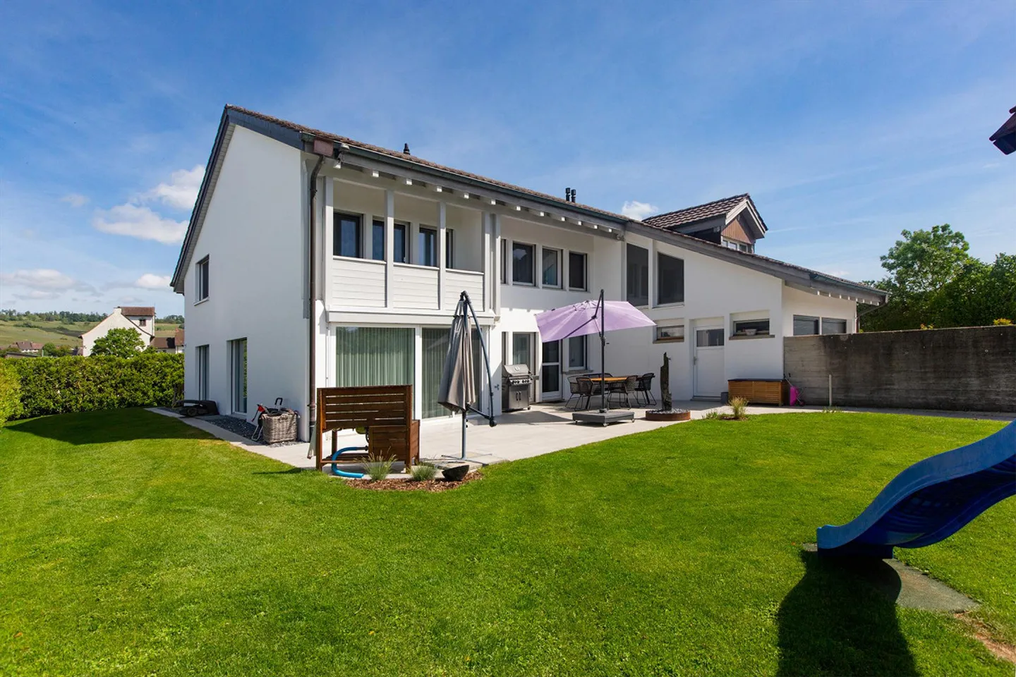 Modernes Smart Home in Hallau - Foto 2 von 9