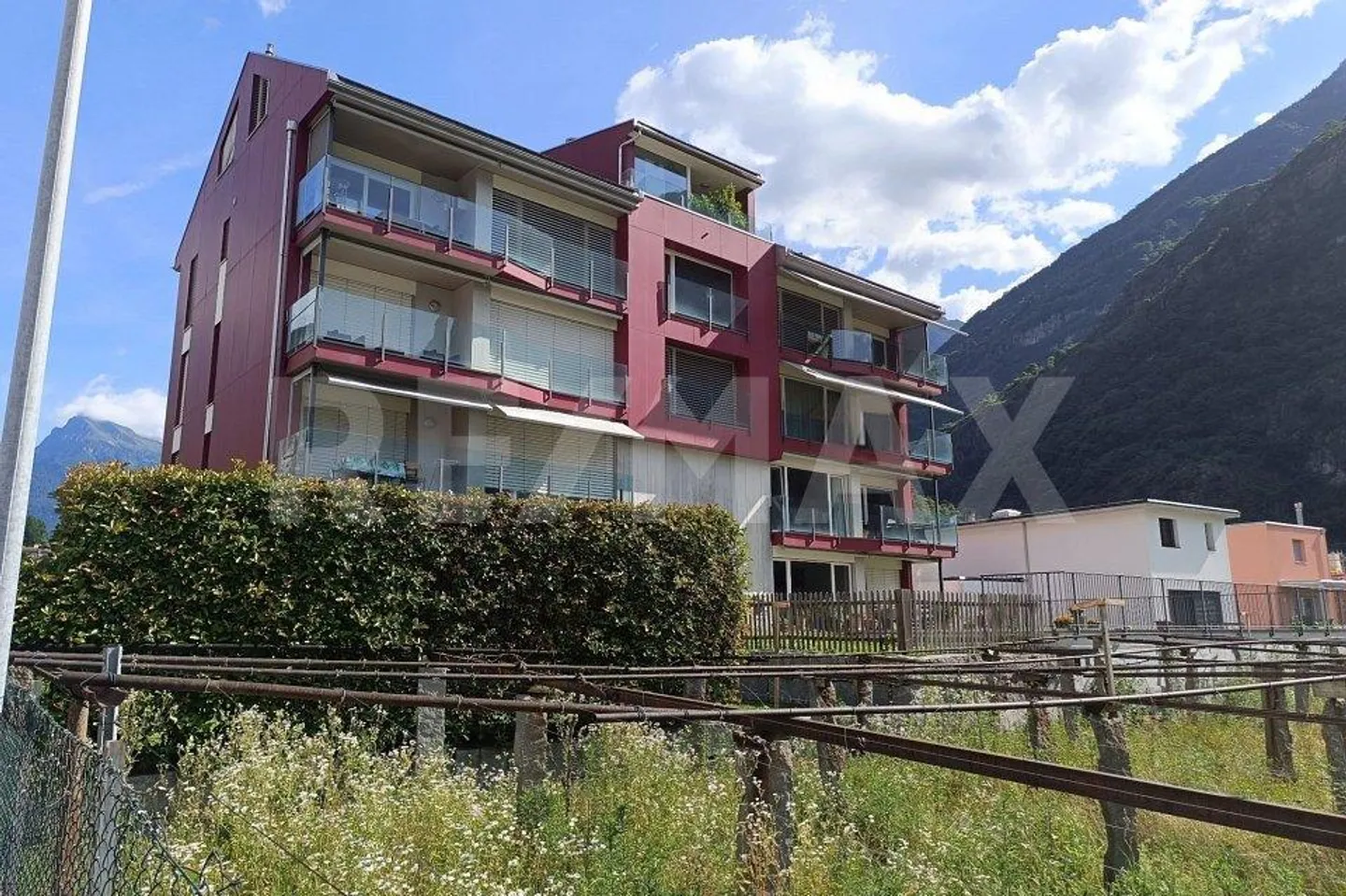 Appartement moderne de trois pièces à vendre à Biasca - Droit de premier refus accepté - Photo 2 sur 13