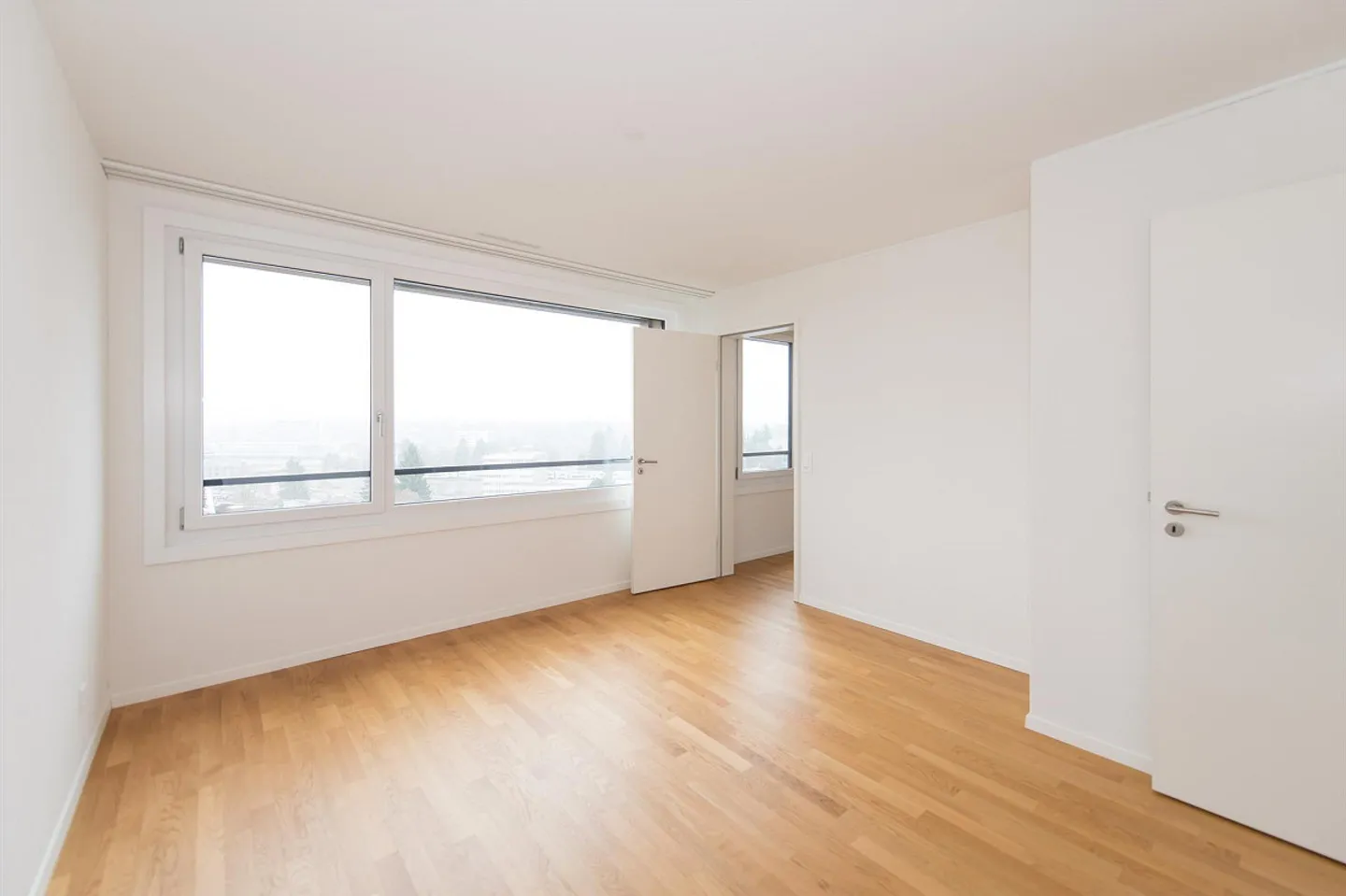 Mitten im Leben: 2.5 Zimmerwohnung mit Loggia - Photo 6 sur 8