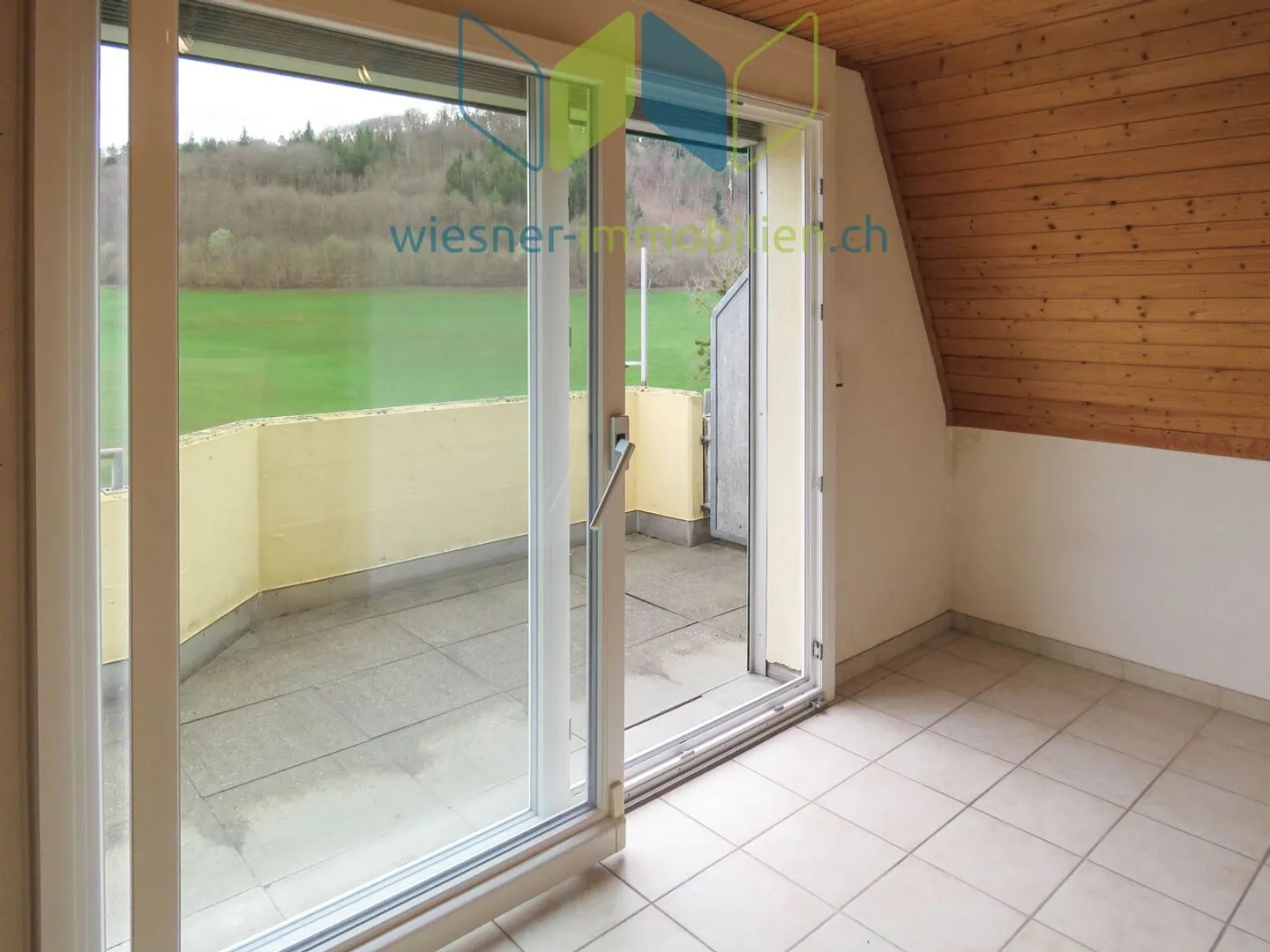 TANTO VERDE, TANTA ARIA FRESCA E MOLTO TRANQUILLO !! - Foto 11 di 12