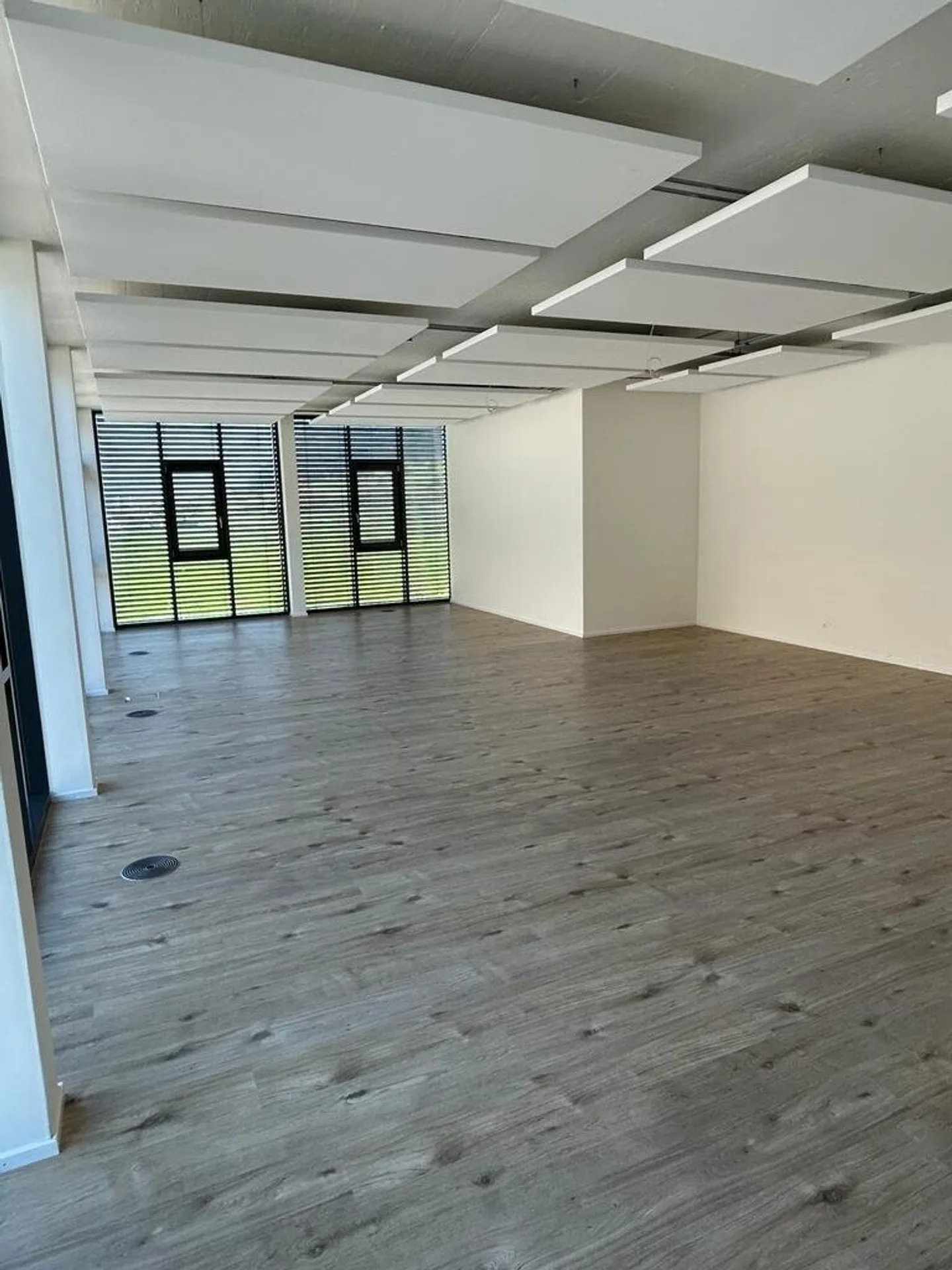 Modern commercial premises in the Plarenga Center, Domat/Ems - Photo 2 of 6