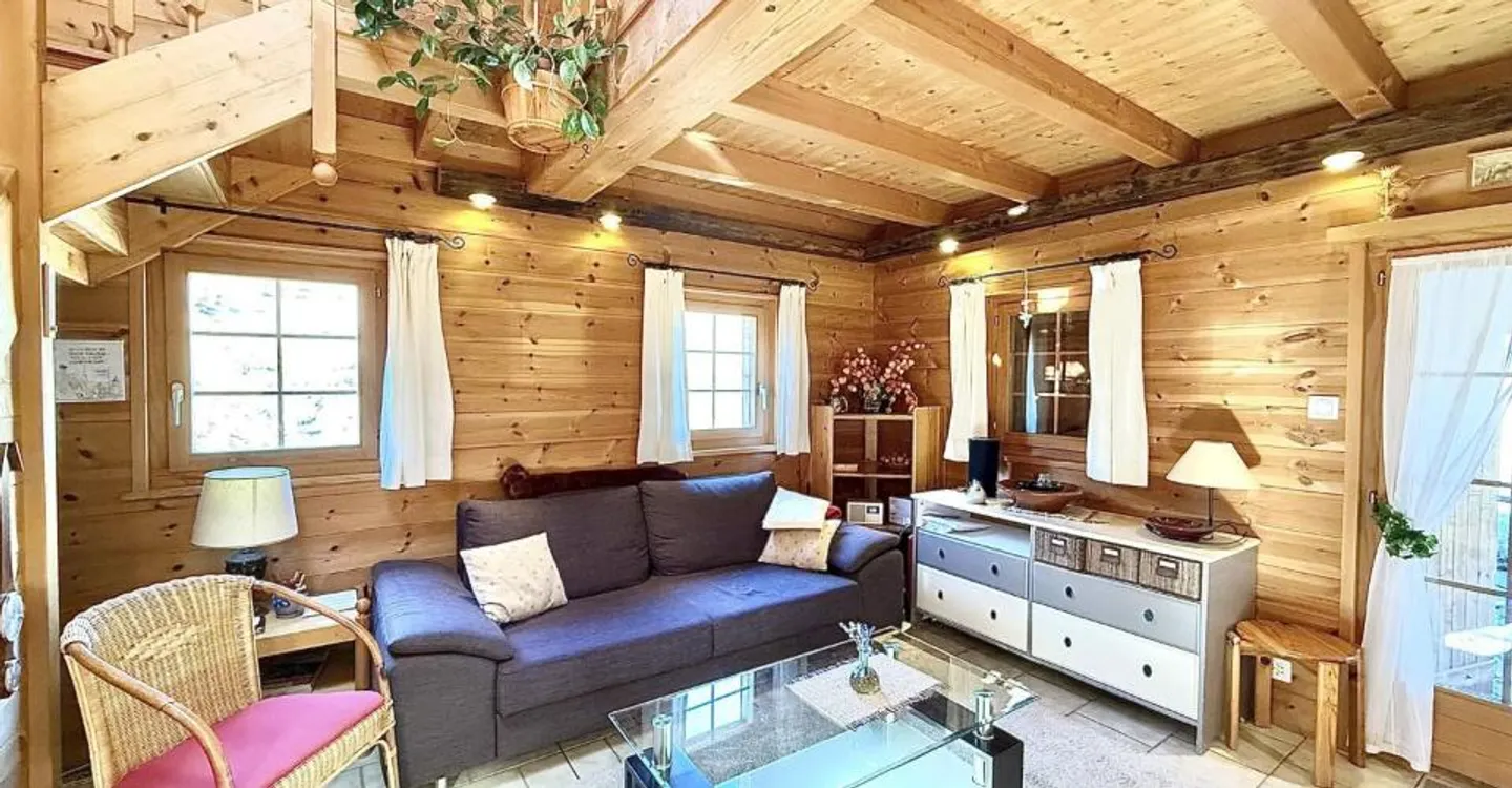 Charming Renovated Chalet - Photo 4 of 12