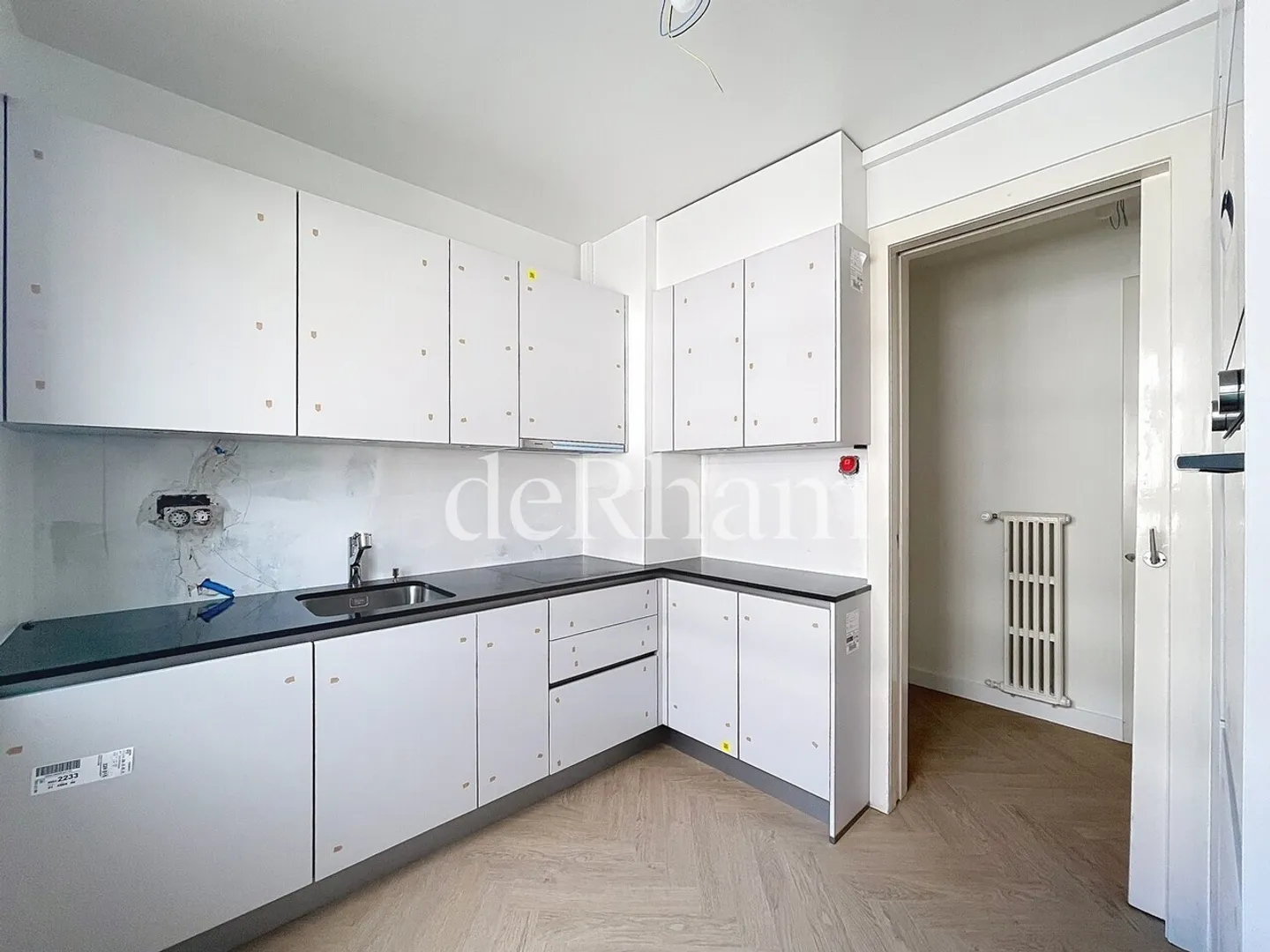 Geräumige 4,5 Zimmer in einem begehrten Viertel von Lausanne - Foto 2 von 12