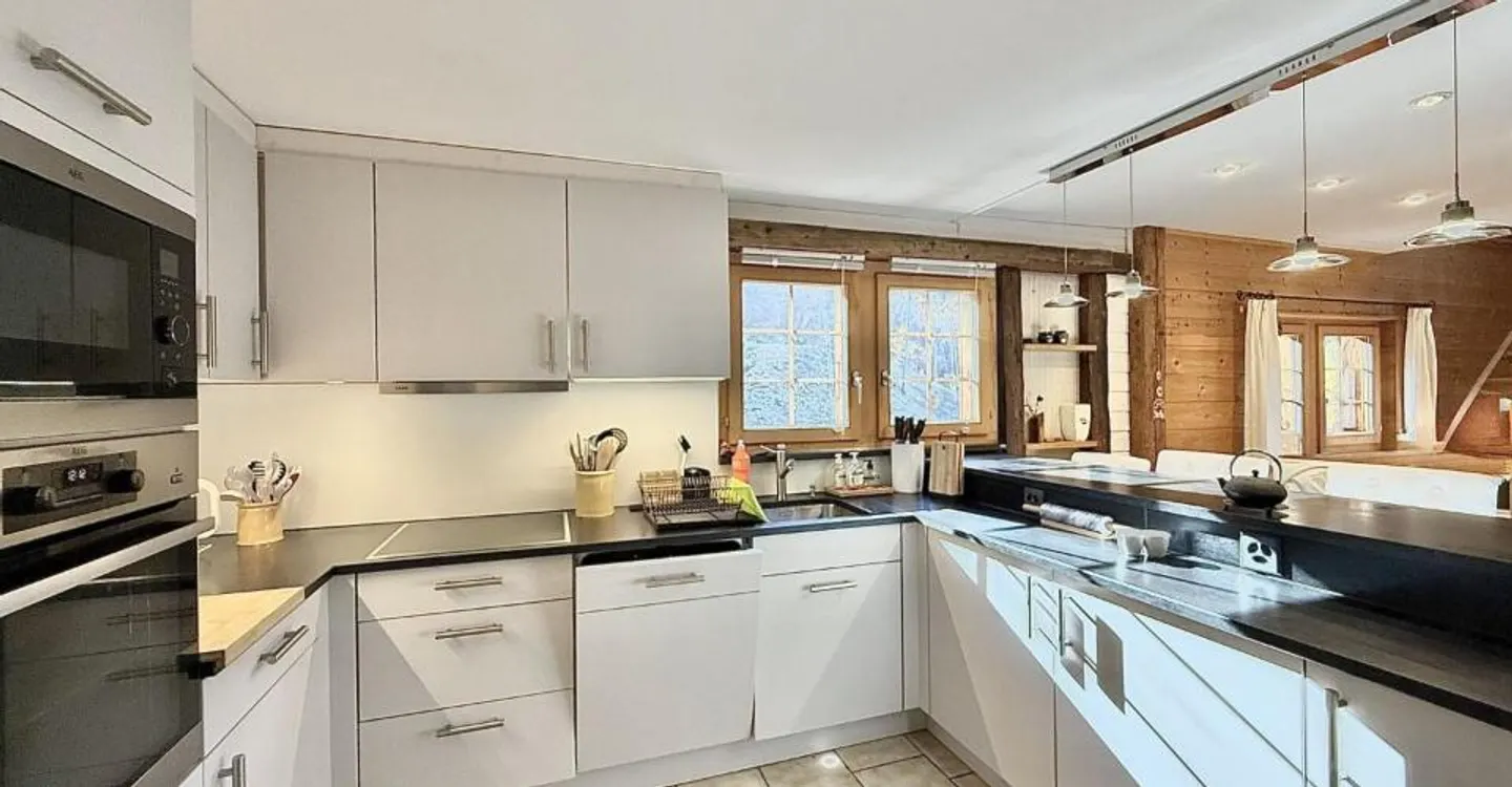 Charming Renovated Chalet - Photo 9 of 12