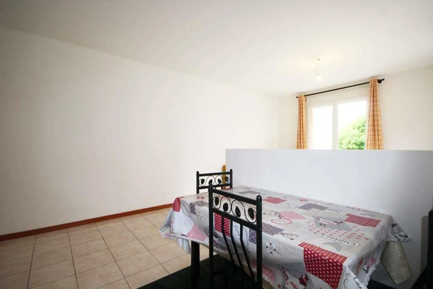 Spazioso 2,5 locali arredato - Foto 7 di 11