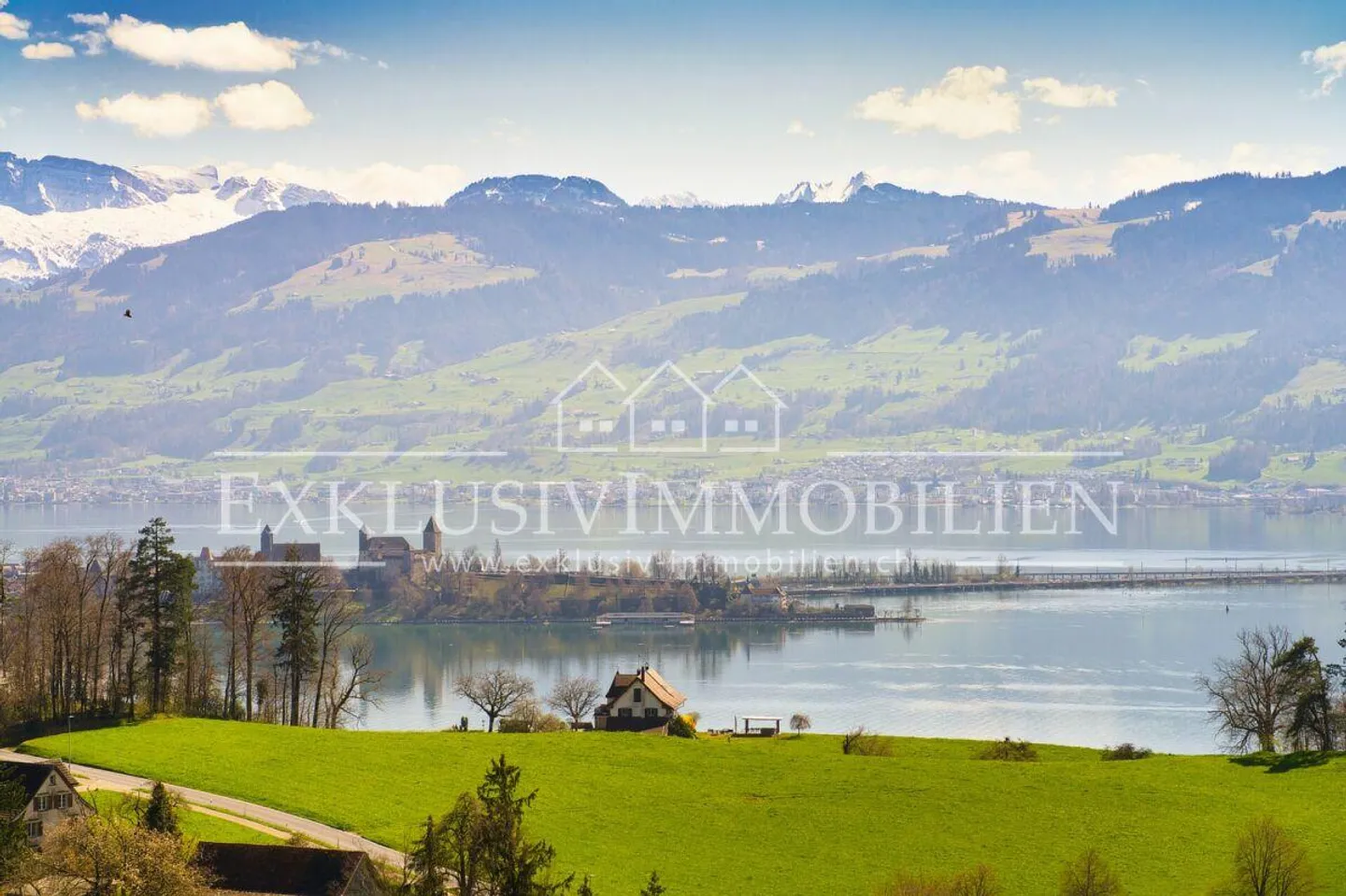 Staunen Sie - Ausblicke über Rapperswil_Zürichsee_Obersee bis in di... - Foto 1 von 8