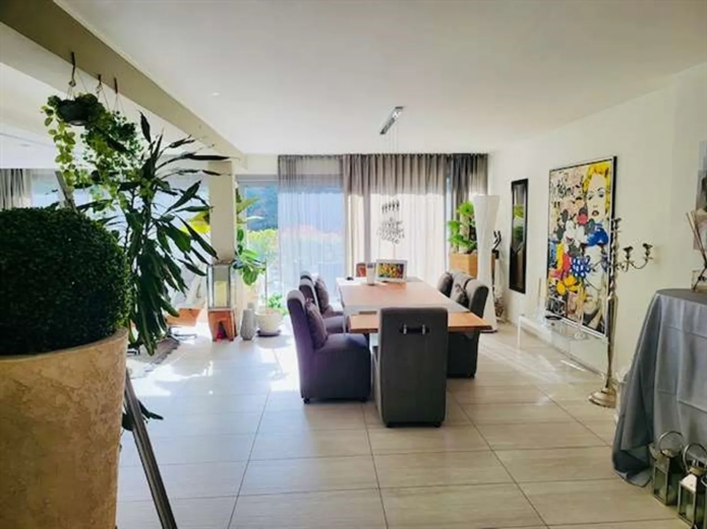 Attico di alto livello con terrazza panoramica e piscina - Foto 1 di 20