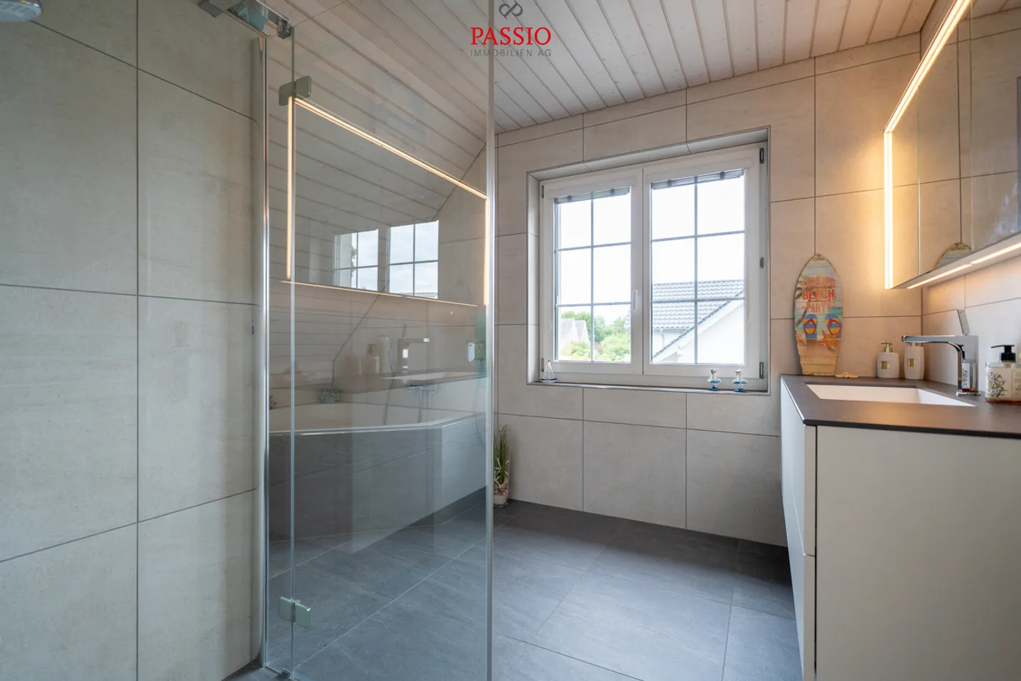 Well-maintained 6.5-room single-family house with garden idyll - Photo 16 of 44