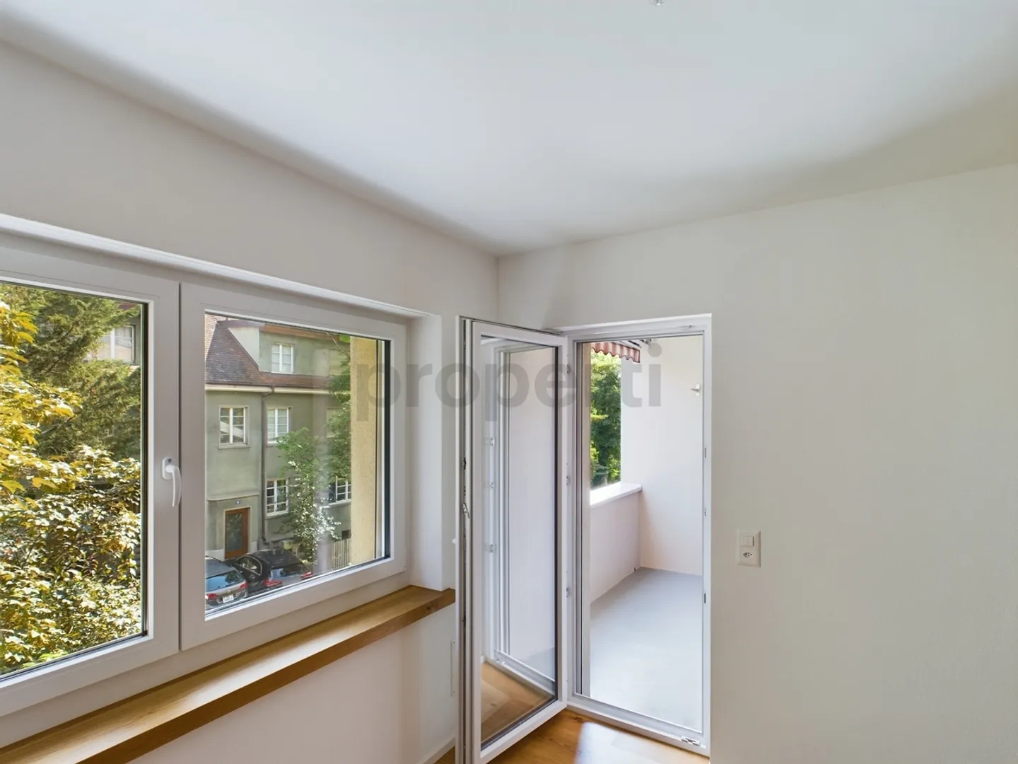 Exclusive 4.5-Room Apartment in Basel - Modern Living Comfort in Prime Location - Photo 2 of 6