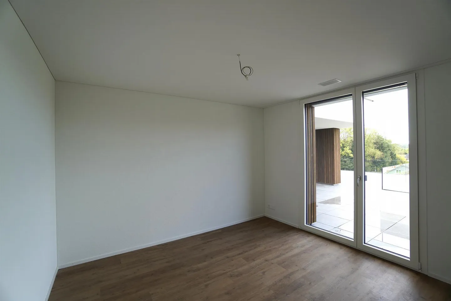 4.5 Zimmer-Attika Wohnung mit grosser Terrasse - Foto 4 von 16