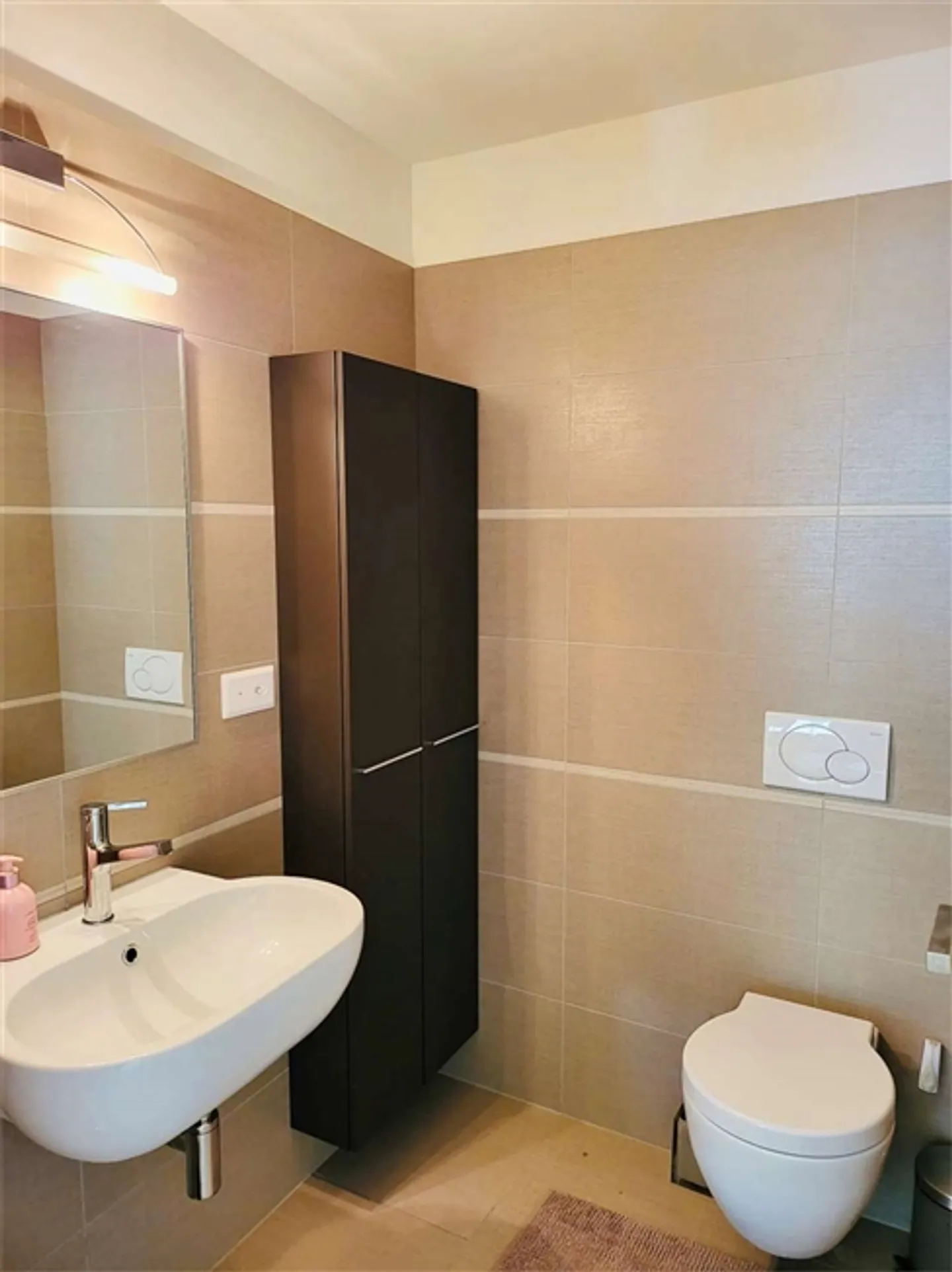 Attico di alto livello con terrazza panoramica e piscina - Foto 17 di 20