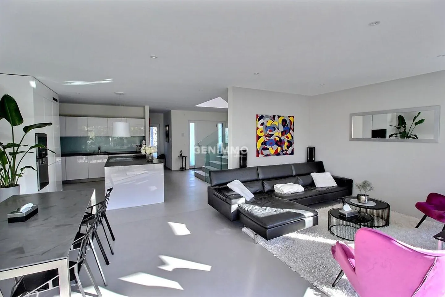 HPE Family Villa - Photo 2 of 3