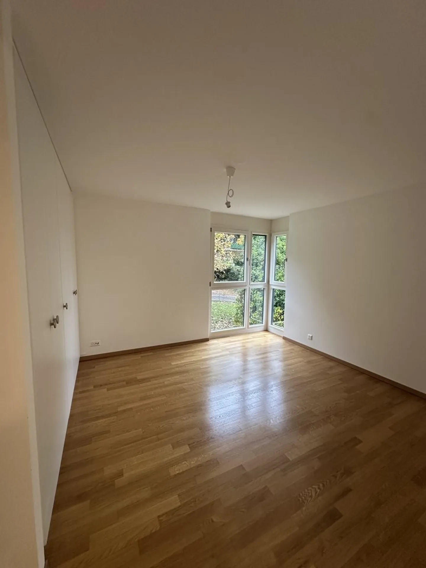 Stunning accommodation in a residential area in Rolle - Photo 11 of 12