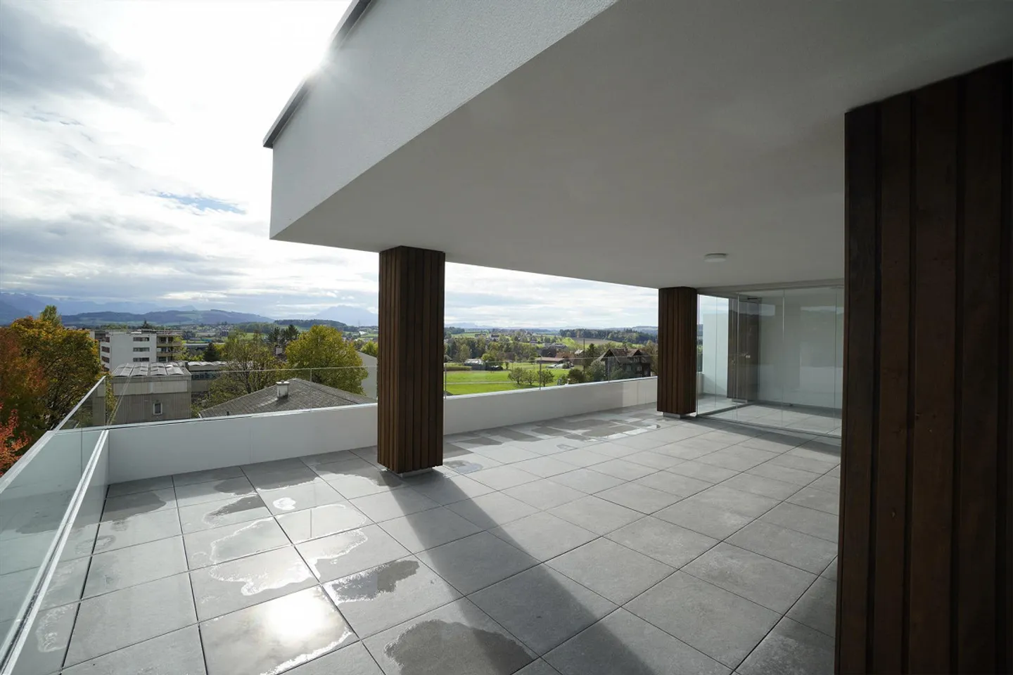 4.5 Zimmer-Attika Wohnung mit grosser Terrasse - Foto 11 von 16