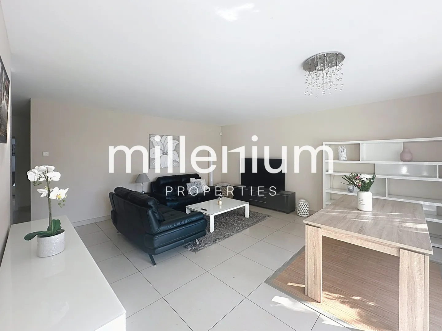 Furnished apartment with terrace and garden in Chatelaine - Photo 2 of 9