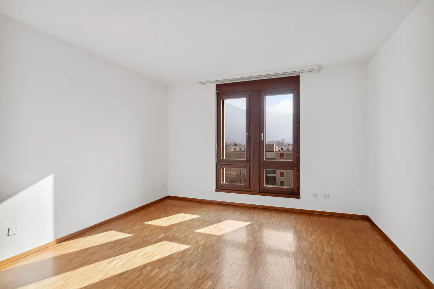 Appartamento 4.5 locali prima pigione netta gratuita! - Photo 6 of 9