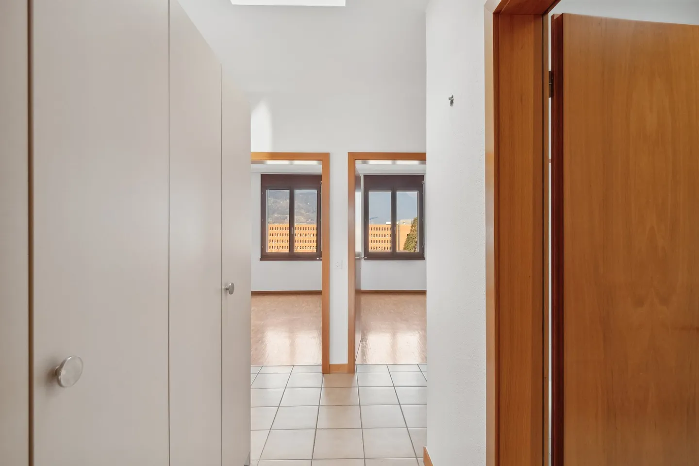 Appartamento 4.5 locali prima pigione netta gratuita! - Photo 7 of 9