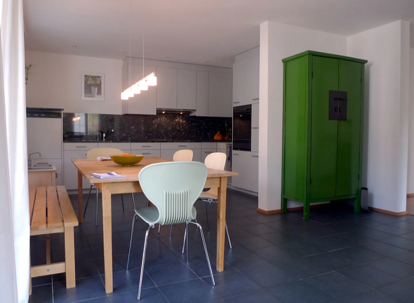 Ampio appartamento di 6,5 stanze / 15 minuti dal centro di San Gallo - Foto 2 di 13