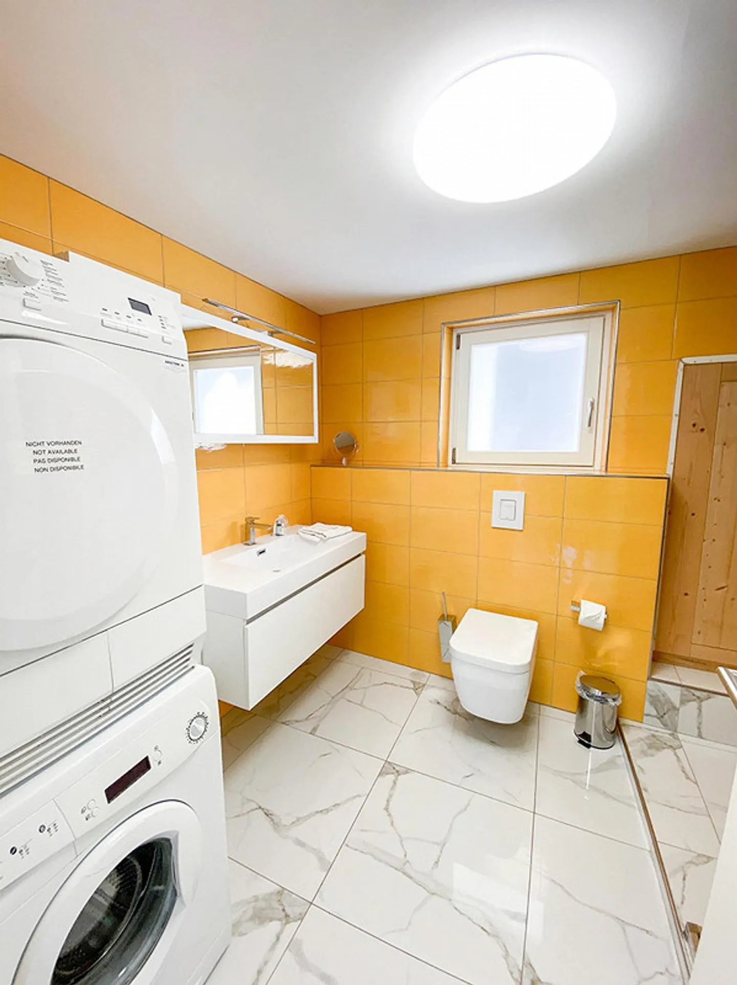 Apartment with Lake View at the Piazza of Ronco sopra Ascona - Photo 7 of 20