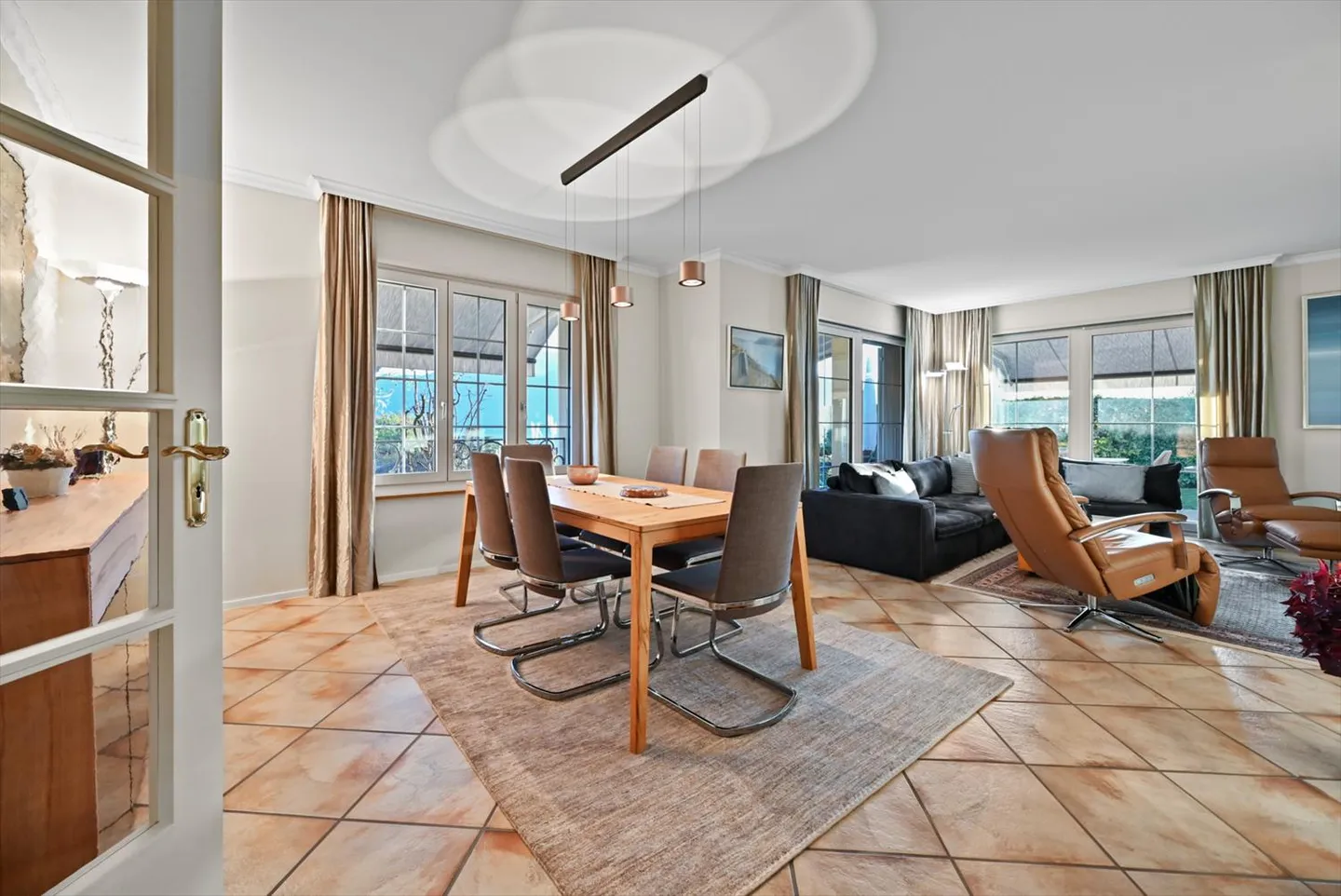 RIDUZIONE DEL PREZZO! SAINT-LEGIER - LUSSUOSA VILLA DI ALTO LIVELLO - Foto 11 di 13