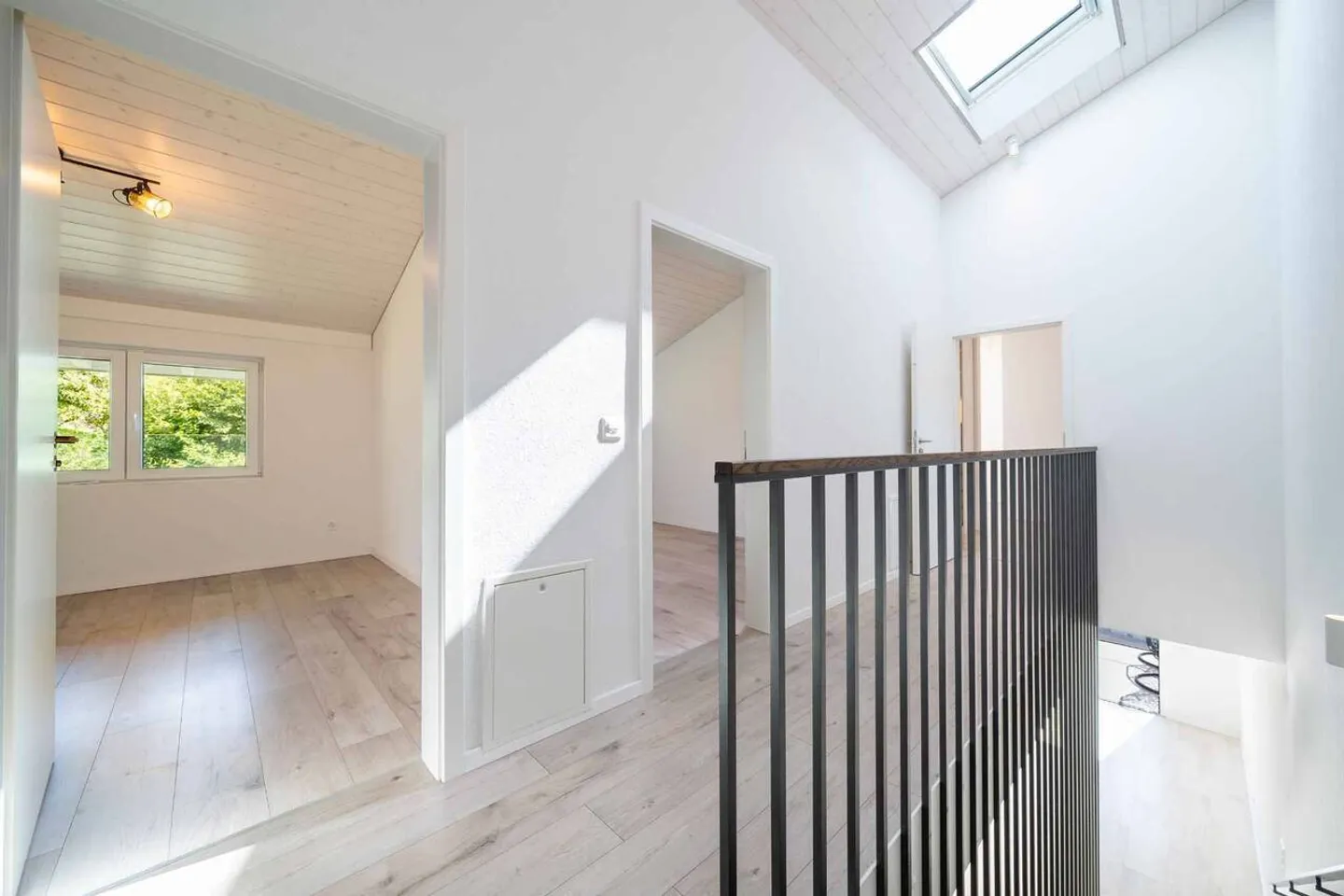 Doppelhaushälfte 6.5 Zimmer - Foto 8 von 13