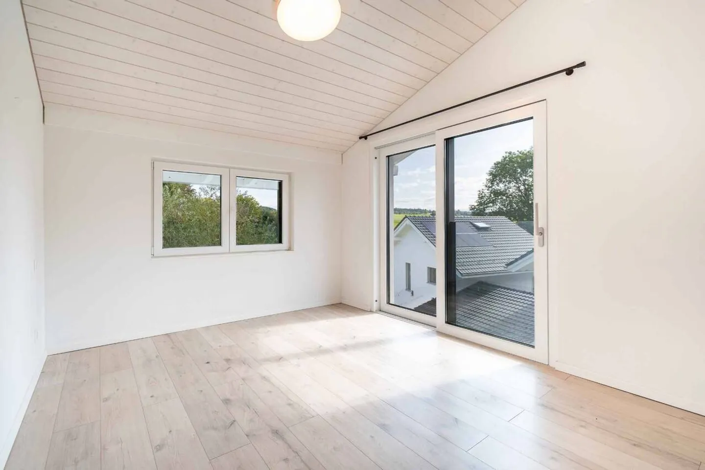 Doppelhaushälfte 6.5 Zimmer - Foto 12 von 13