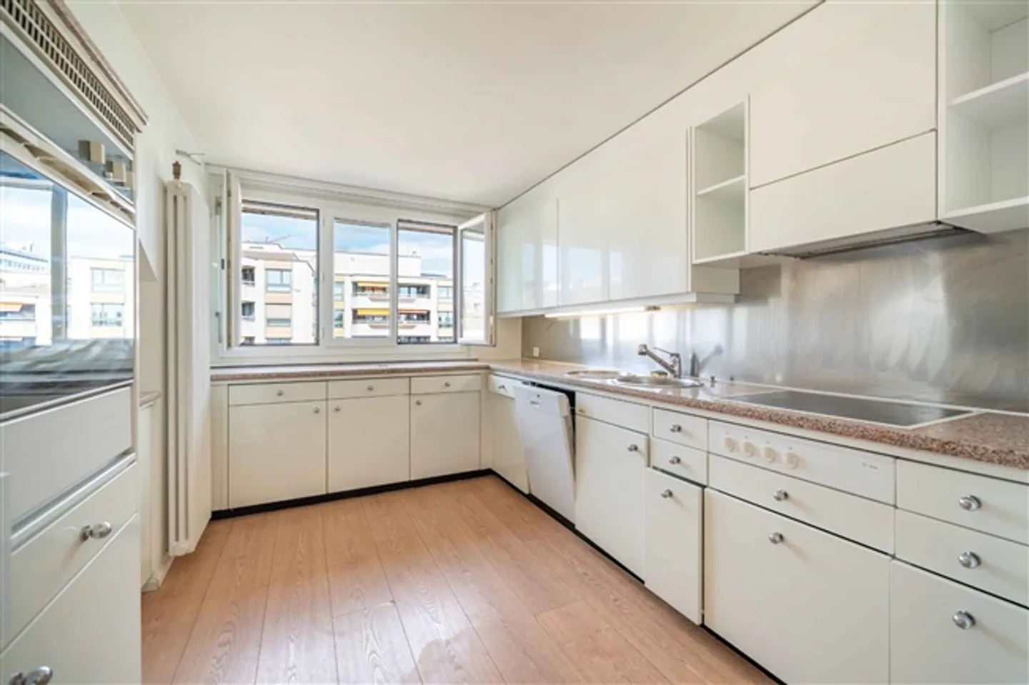 Appartement exceptionnel de 5 pièces avec vue sur le lac - Photo 6 sur 12